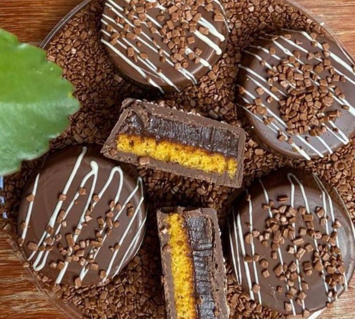 Forma Pão de Mel Grande com Silicone – 3 Partes – BWB