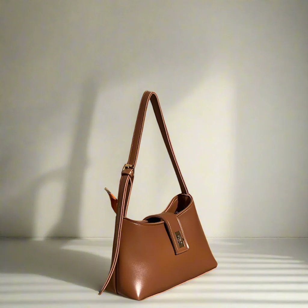 Casual Chic Saddle Bag “Brown”