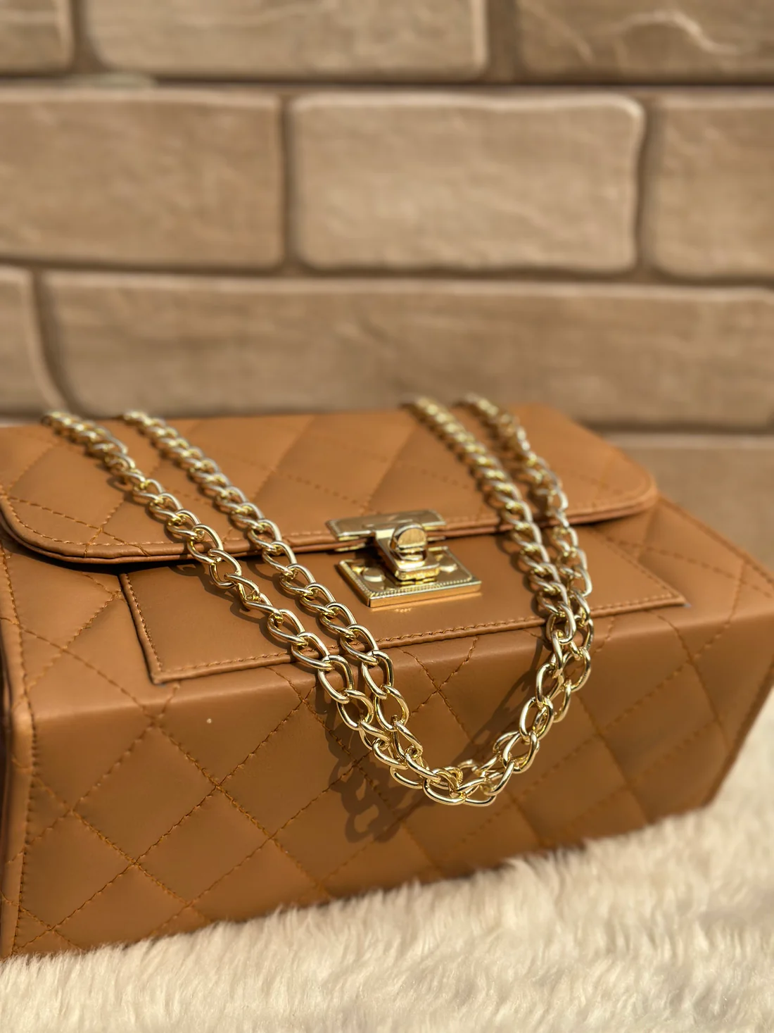 Crossbody Chain Bag “Mustard Matte’