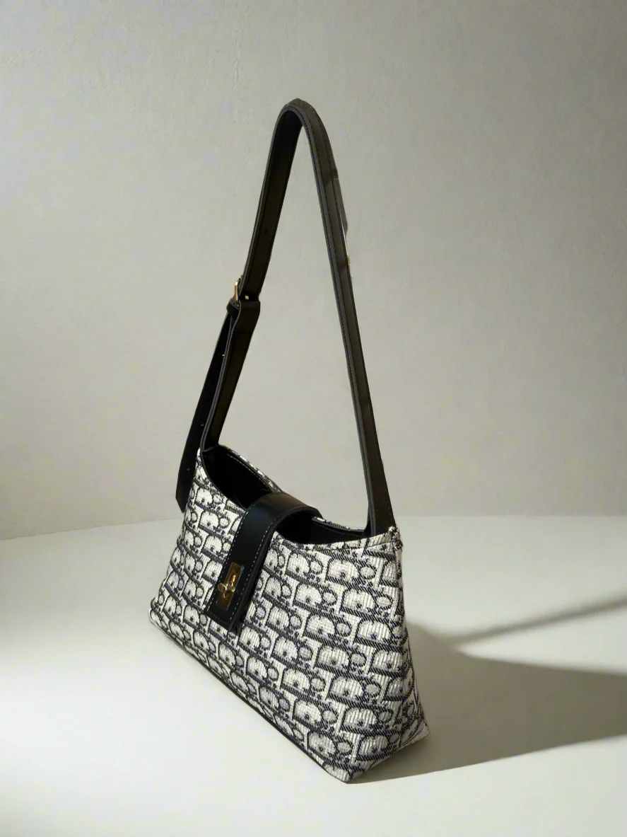 Casual Chic Saddle Bag “Printed”