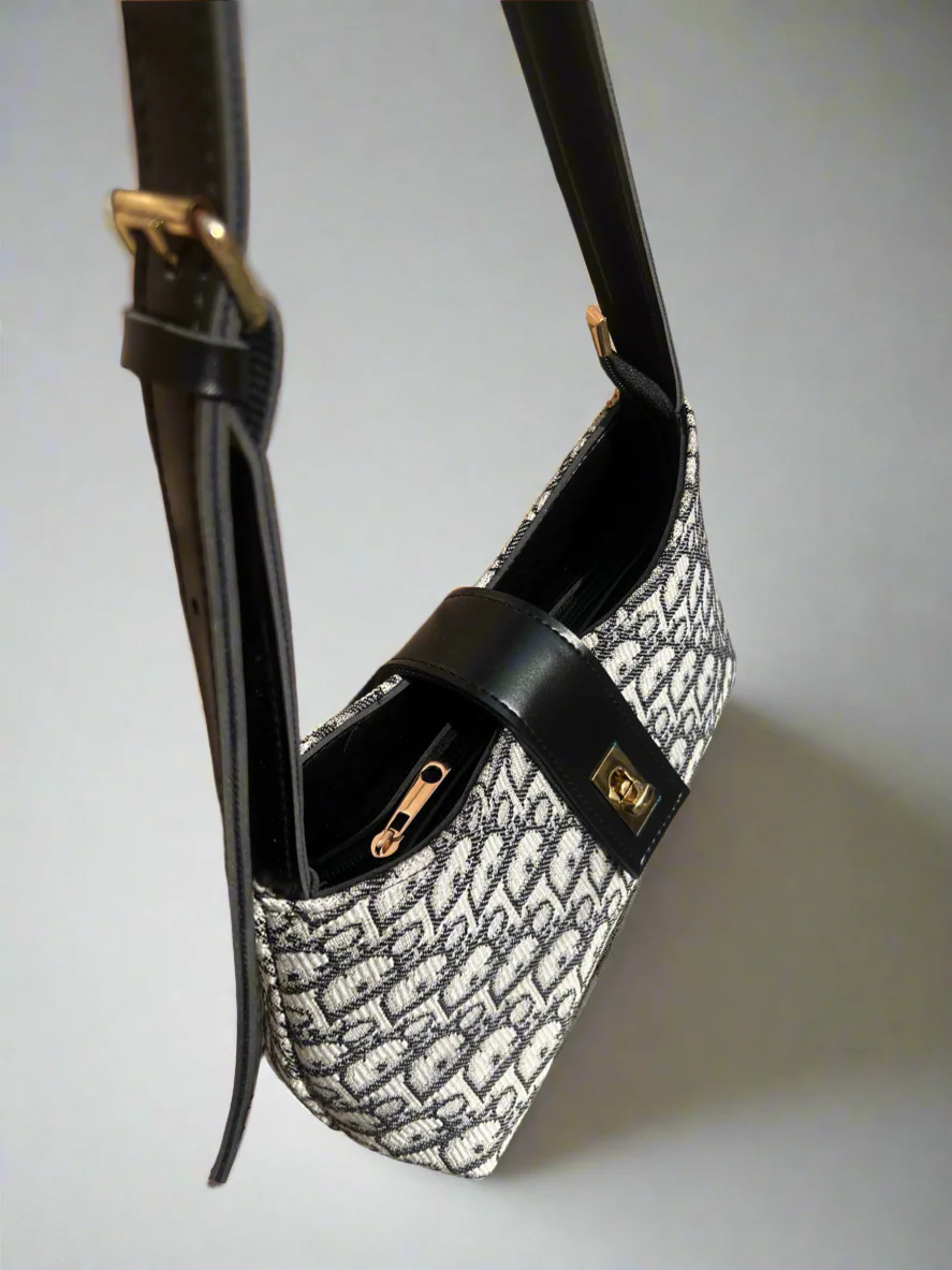 Casual Chic Saddle Bag “Printed”
