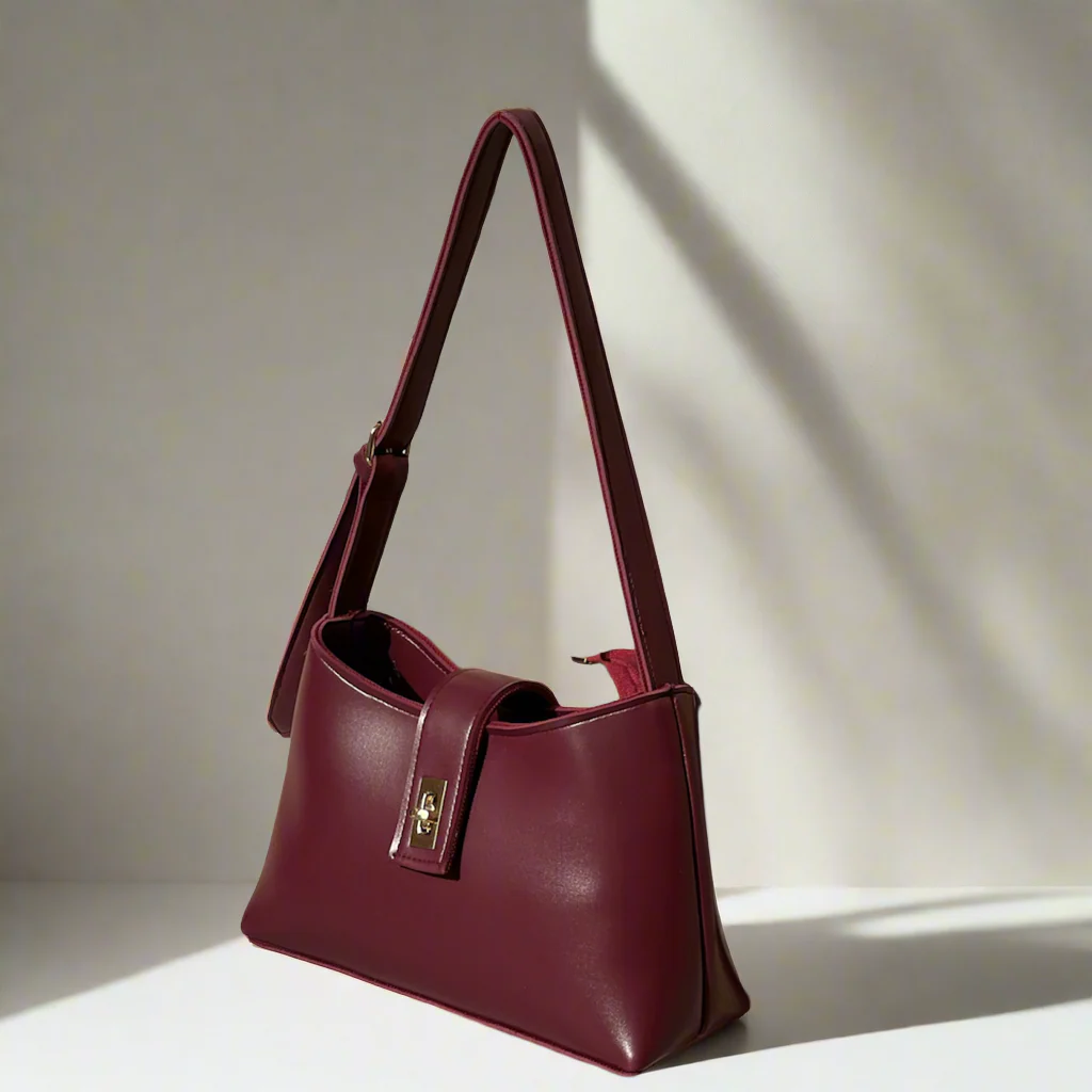 Casual Chic Saddle Bag “Maroon”