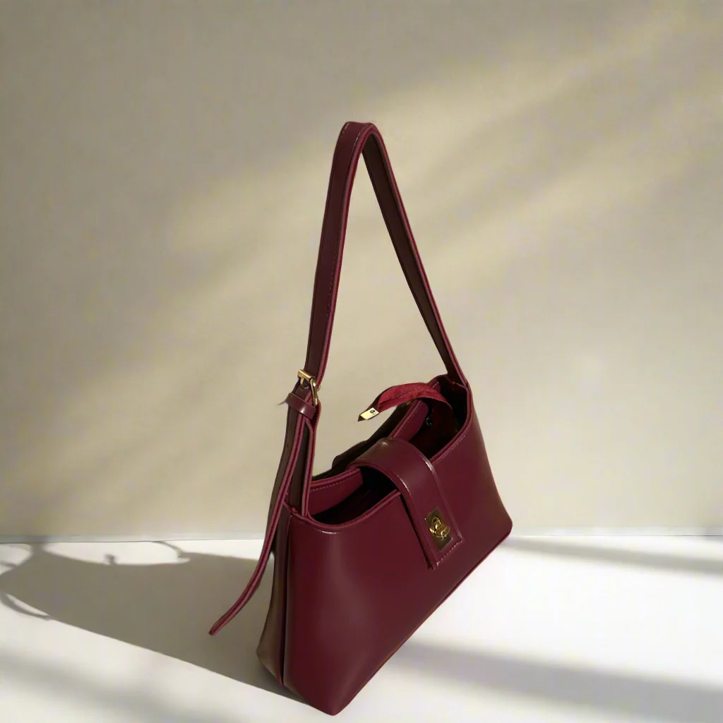 Casual Chic Saddle Bag “Maroon”