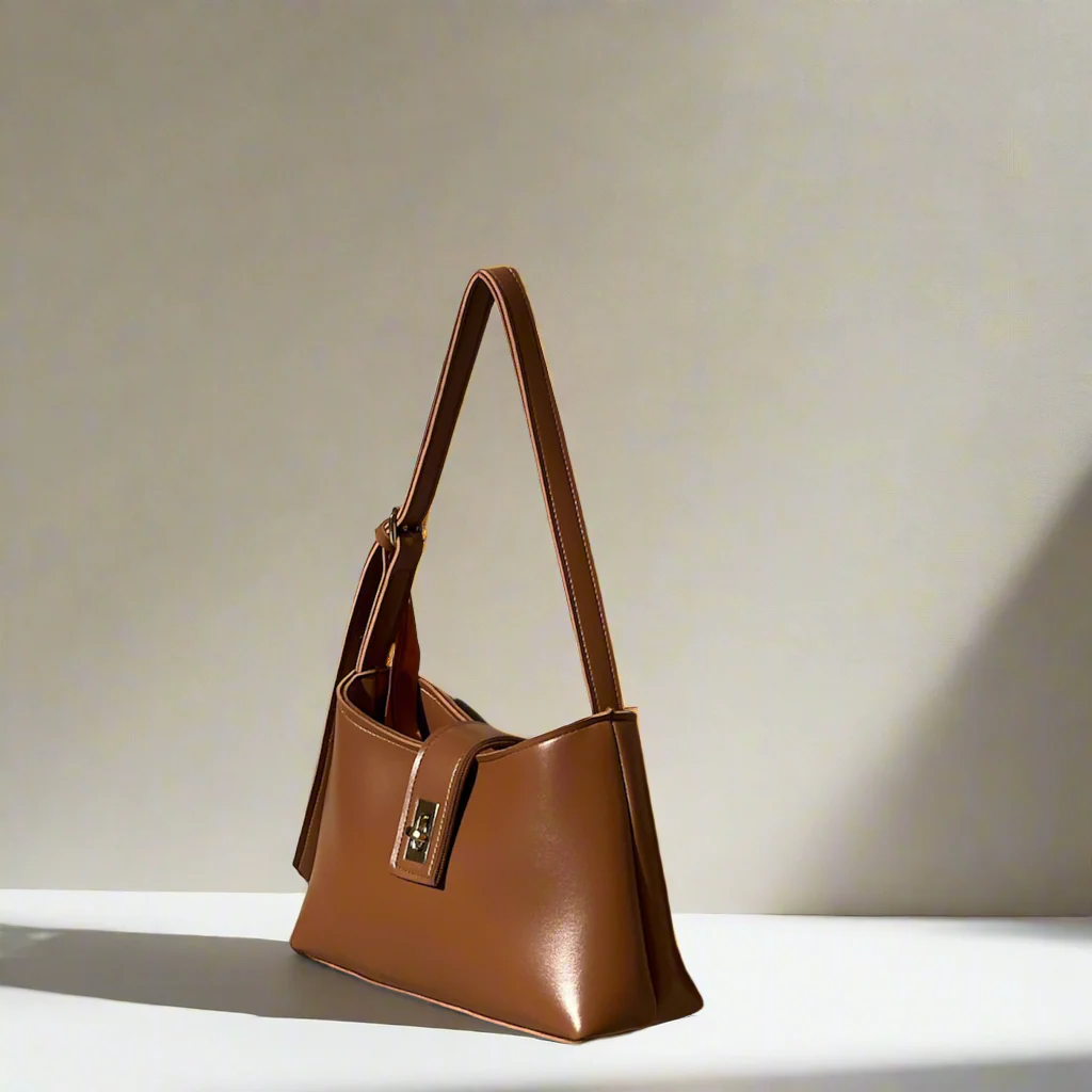 Casual Chic Saddle Bag “Brown”