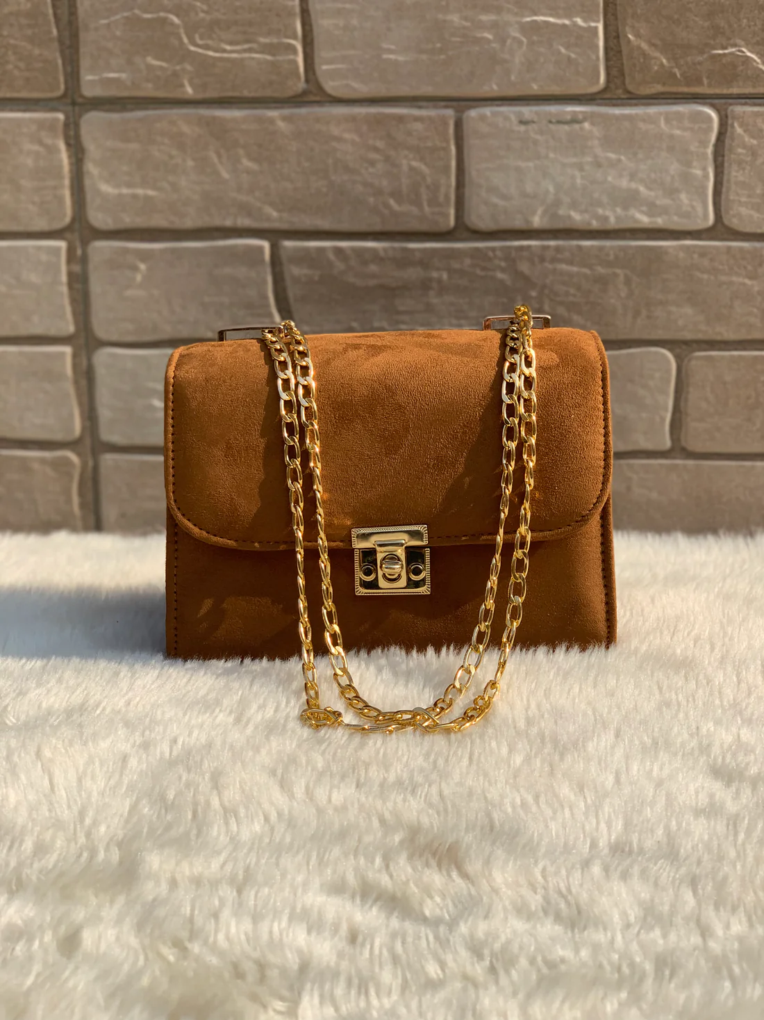 Alcan Chic Crossbody Bag “Mustard Suede”