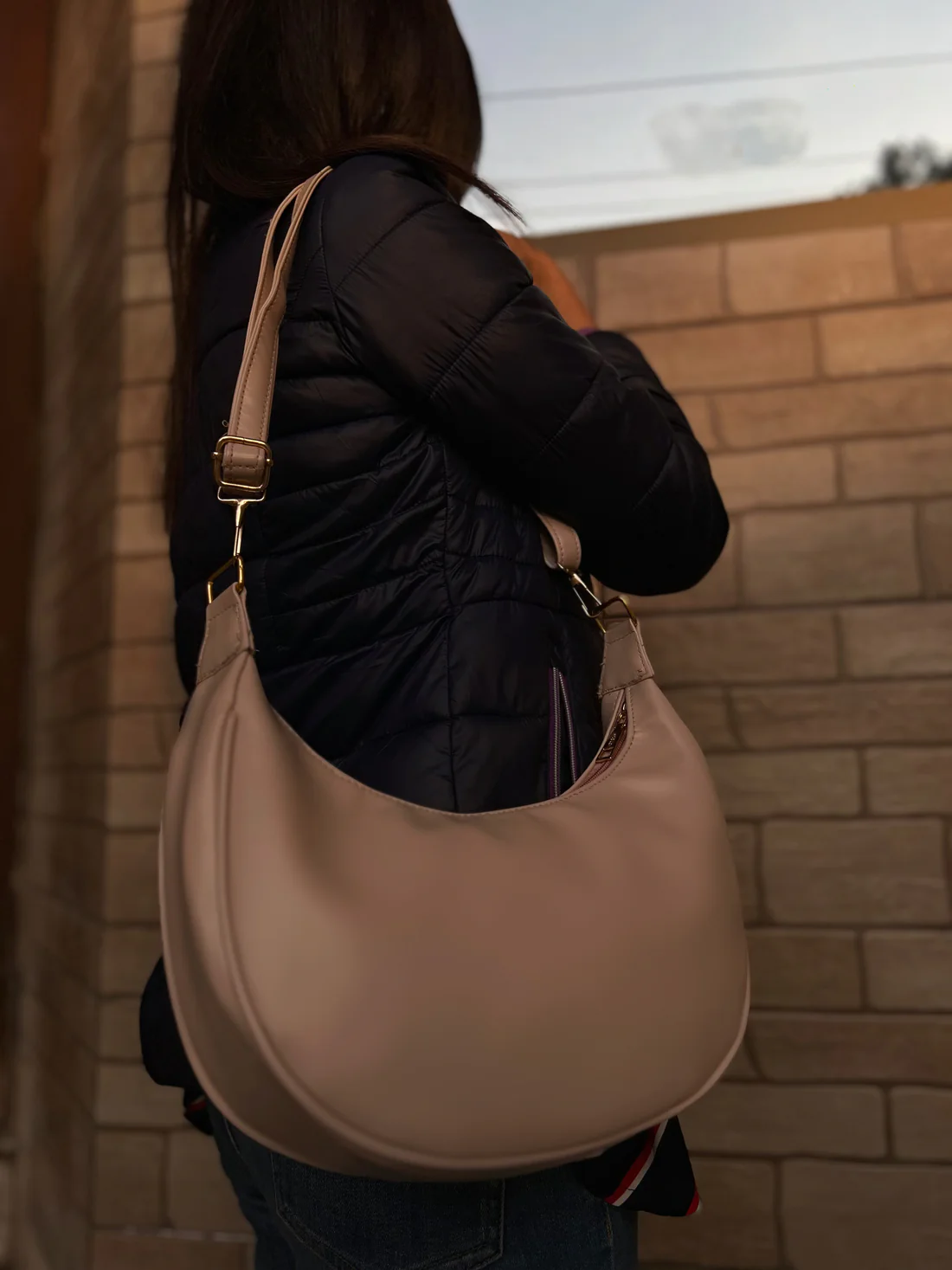 Crossbody Hobo Bag “Tea Pink”