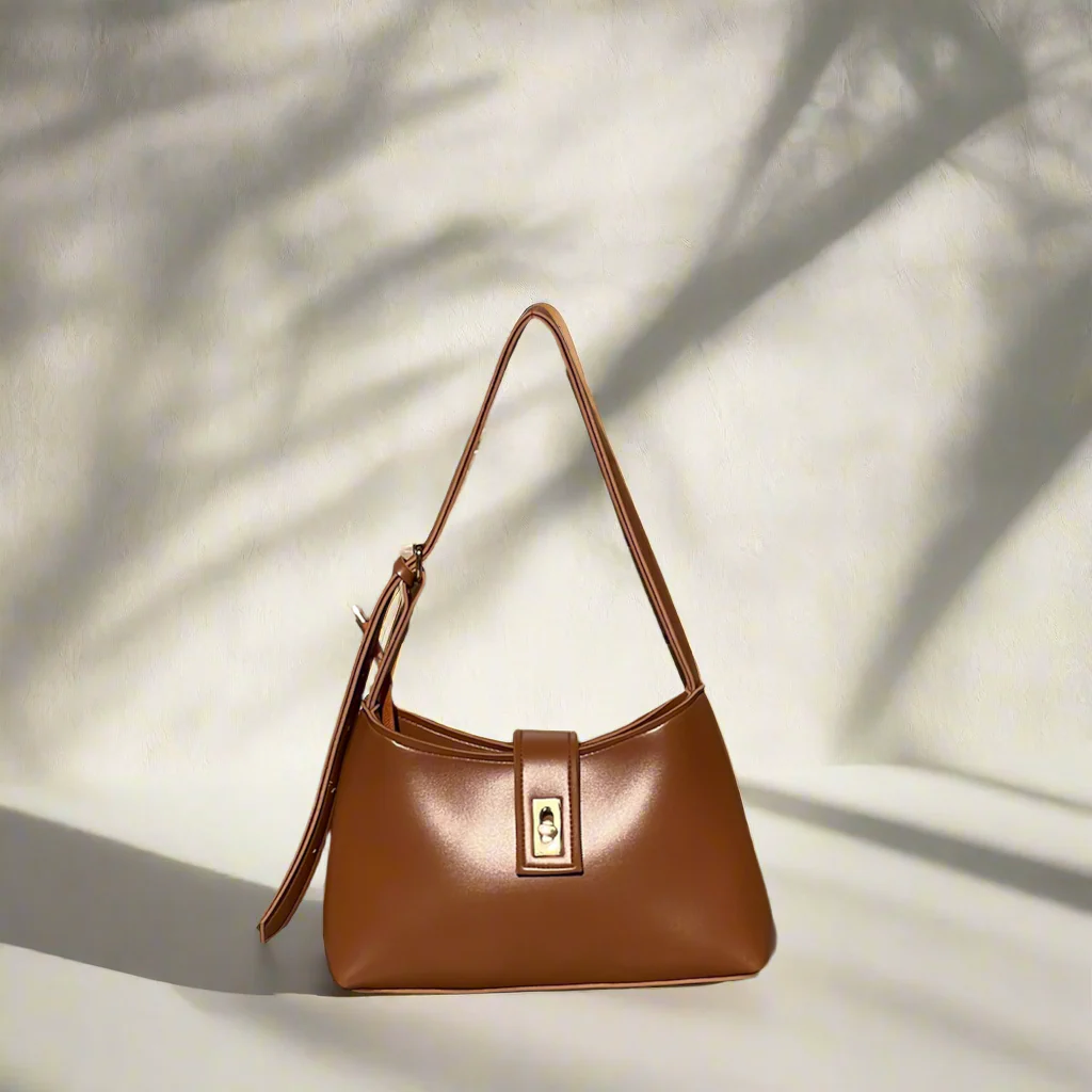 Casual Chic Saddle Bag “Brown”