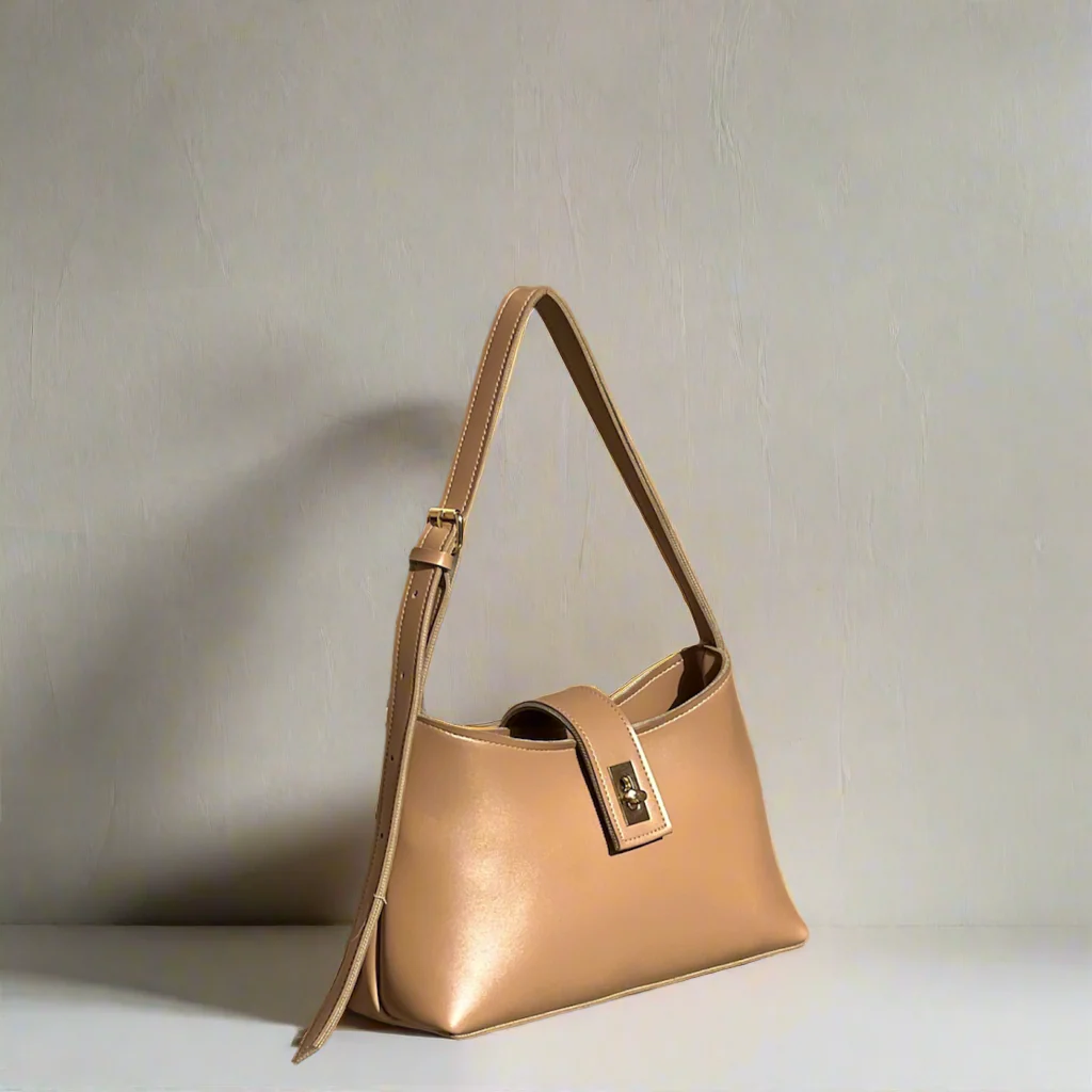 Casual Chic Saddle Bag “Beige”