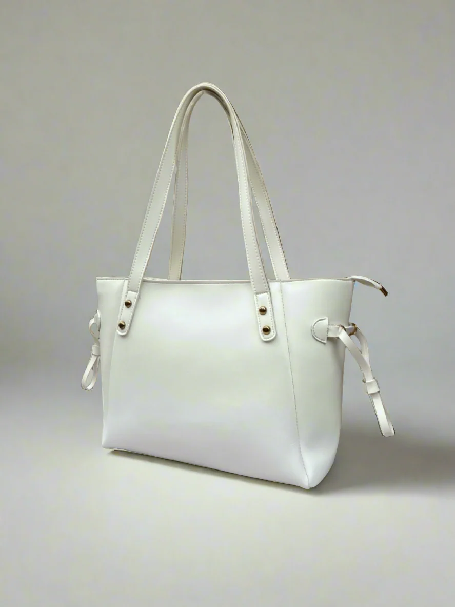 Classic Tote “Dove White