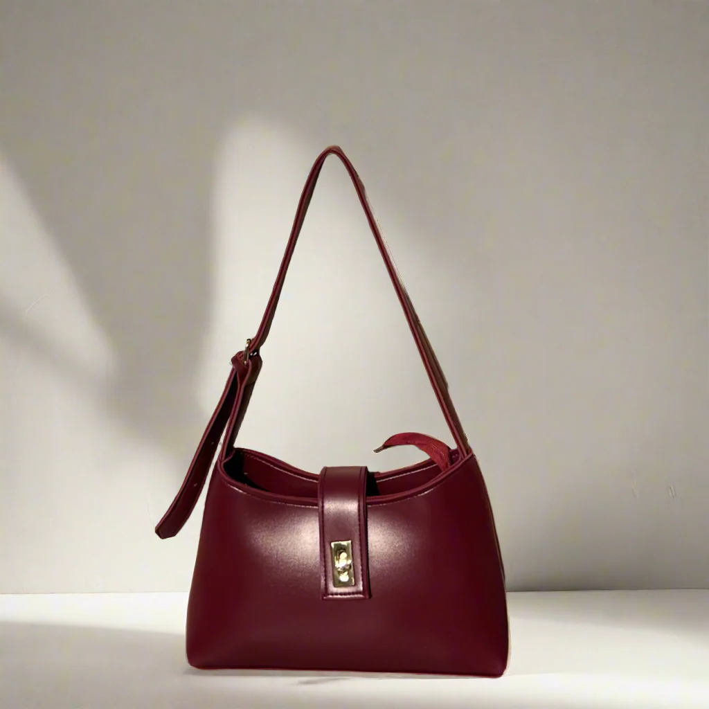 Casual Chic Saddle Bag “Maroon”