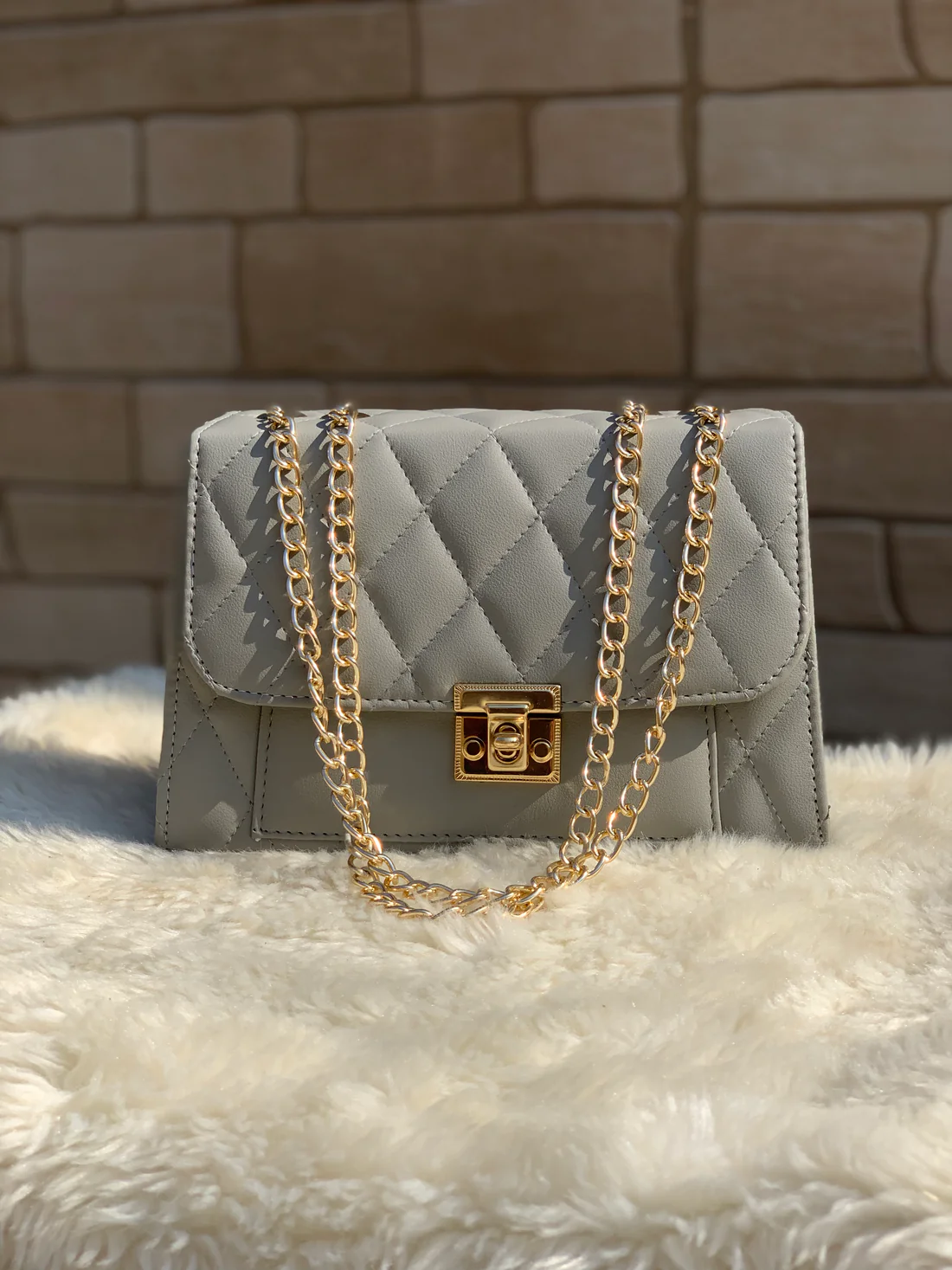 Crossbody Chain Bag “Spanish Grey”