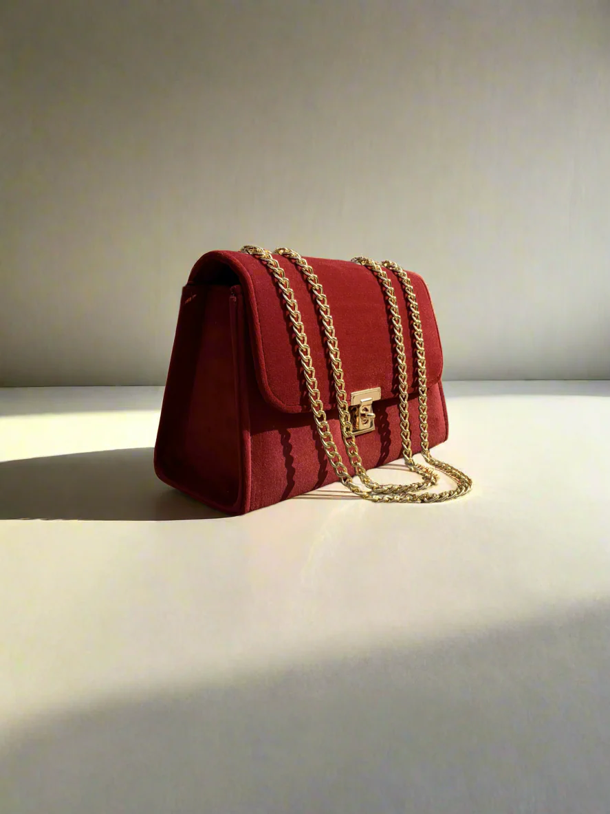 Alcan Chic Crossbody Bag “Crimson Red”