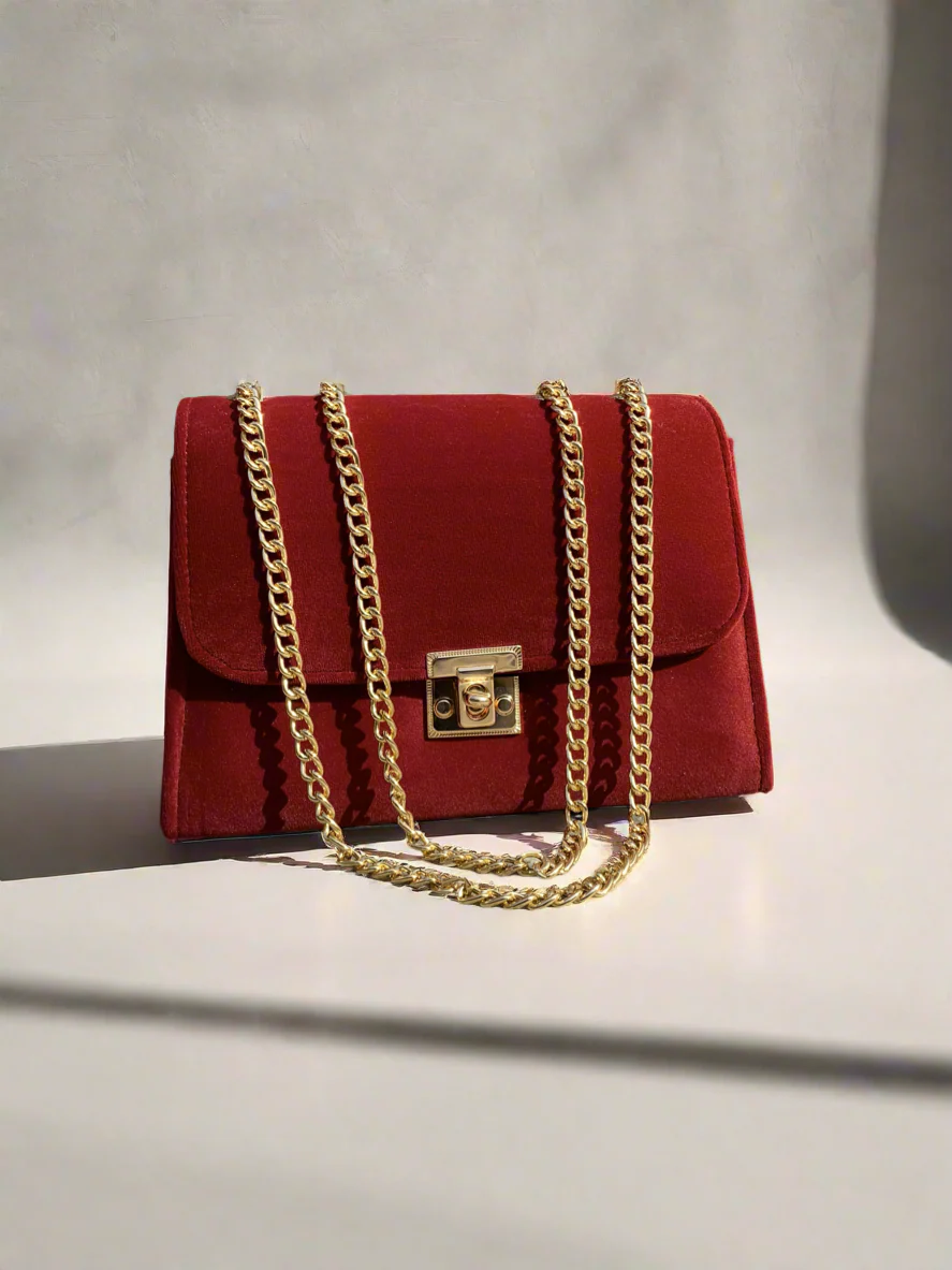 Alcan Chic Crossbody Bag “Crimson Red”
