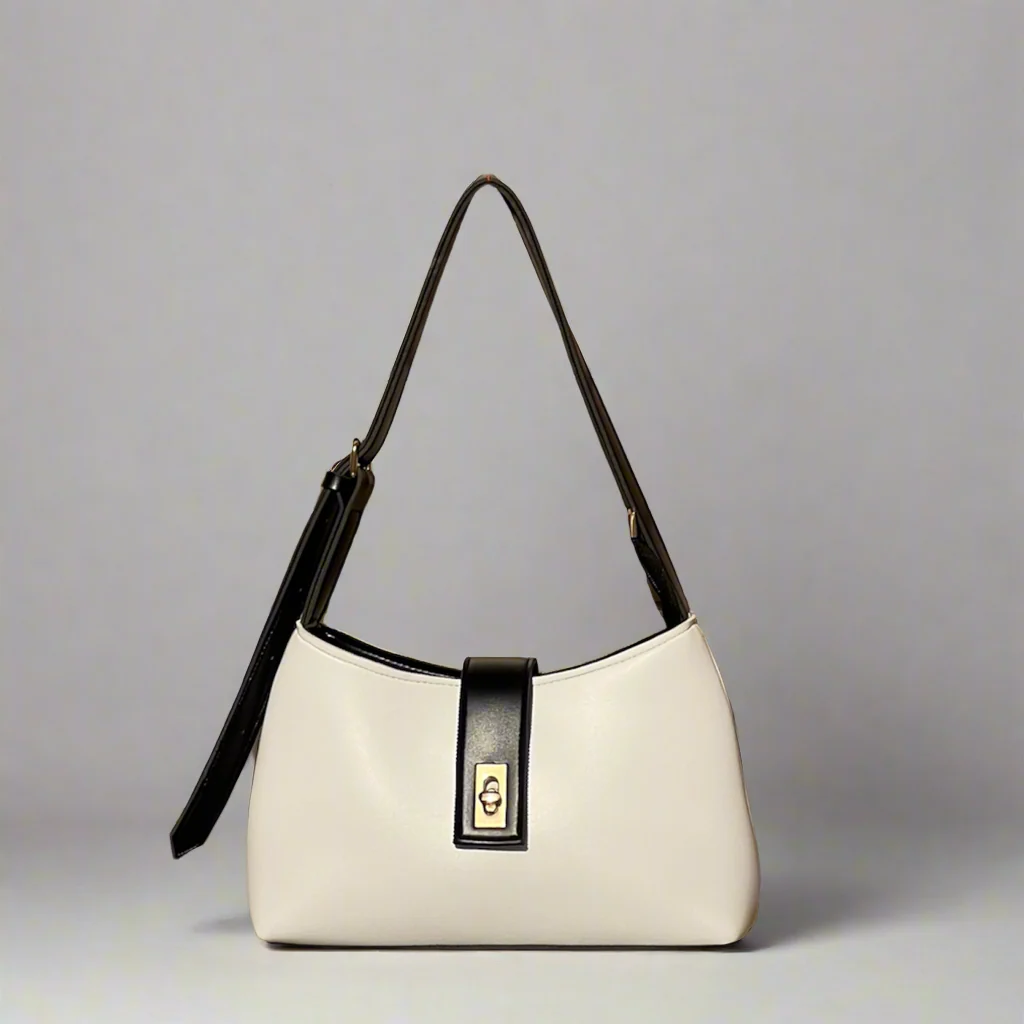 Casual Chic Saddle Bag “White Black”