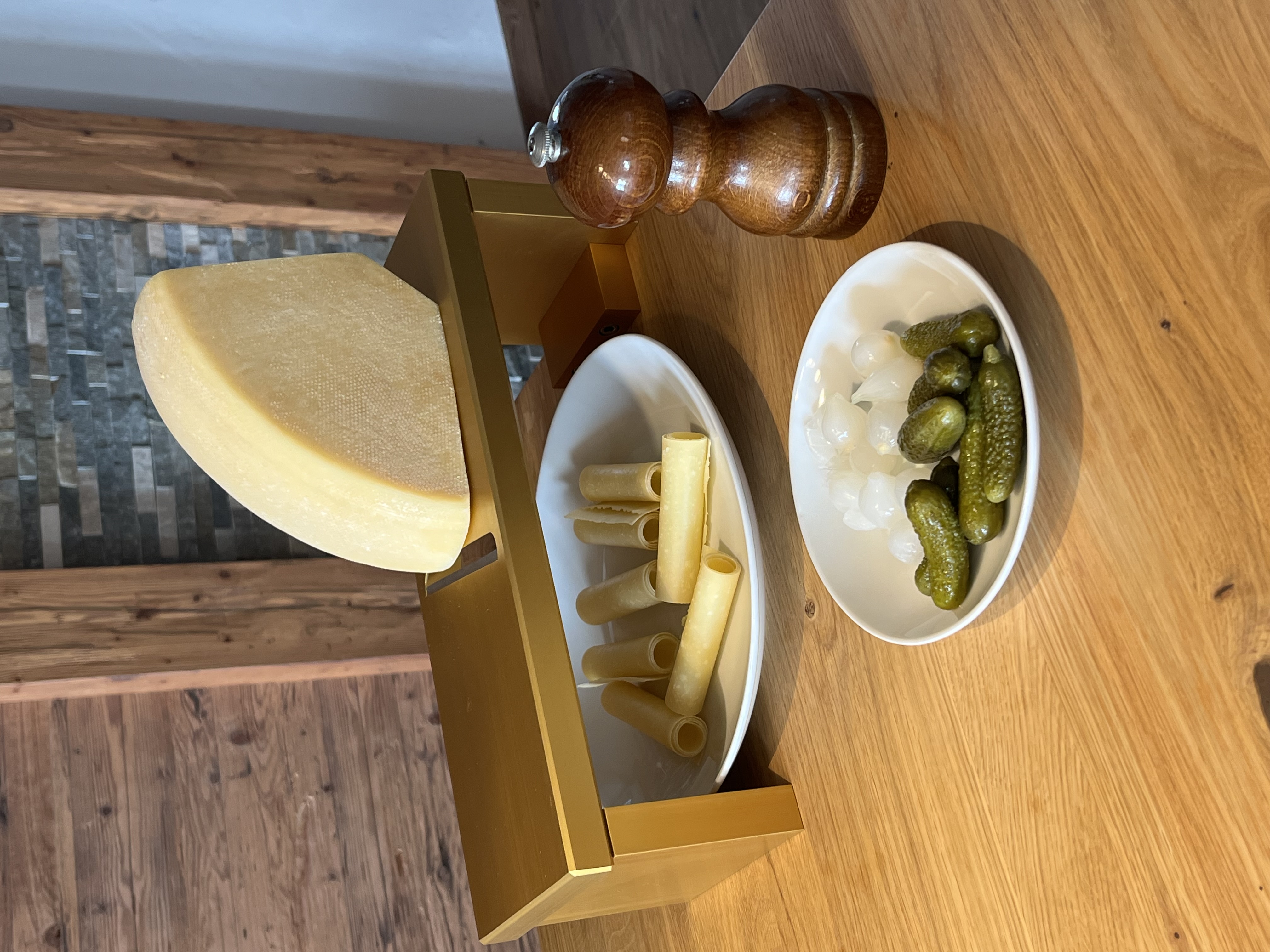 Käsehobel aus Aluminium