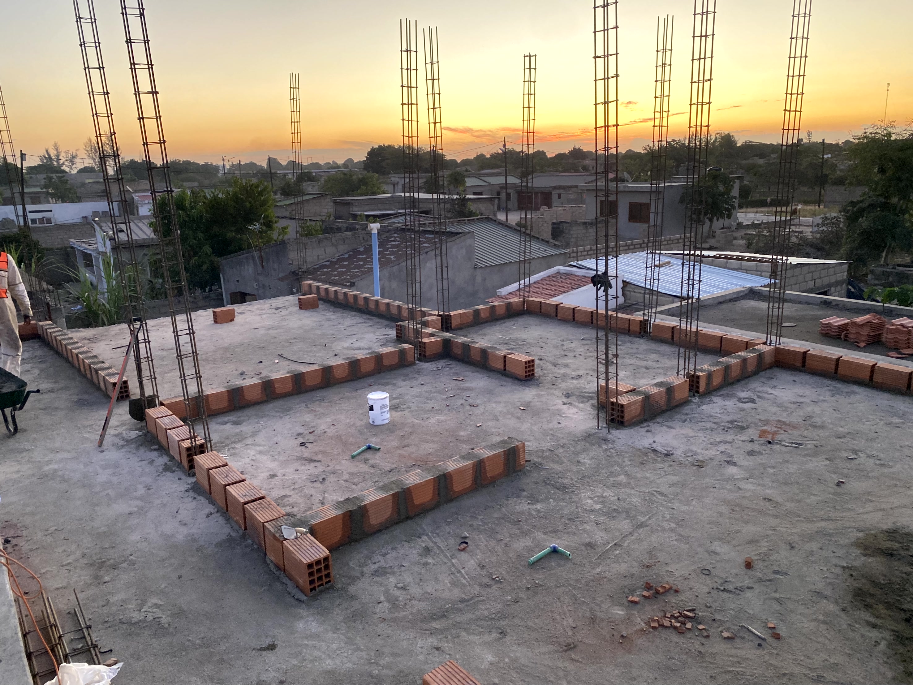 Obra de Ampliação T2 para T4