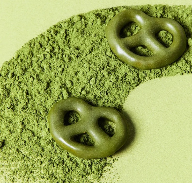 Matcha Pretzels