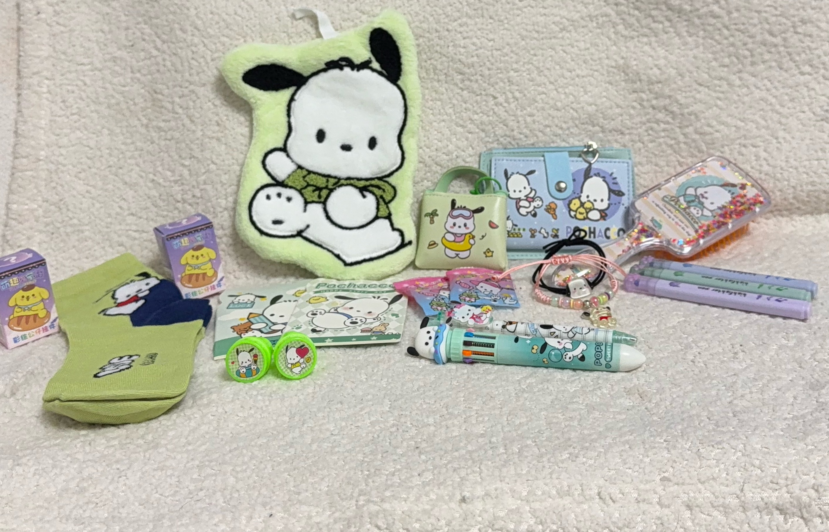 Pochacco Stationary Bundle