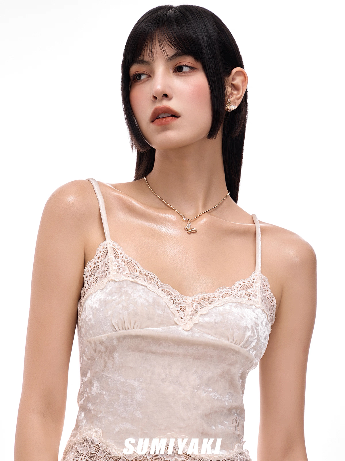 Golden Butterfly Pendant Necklaces