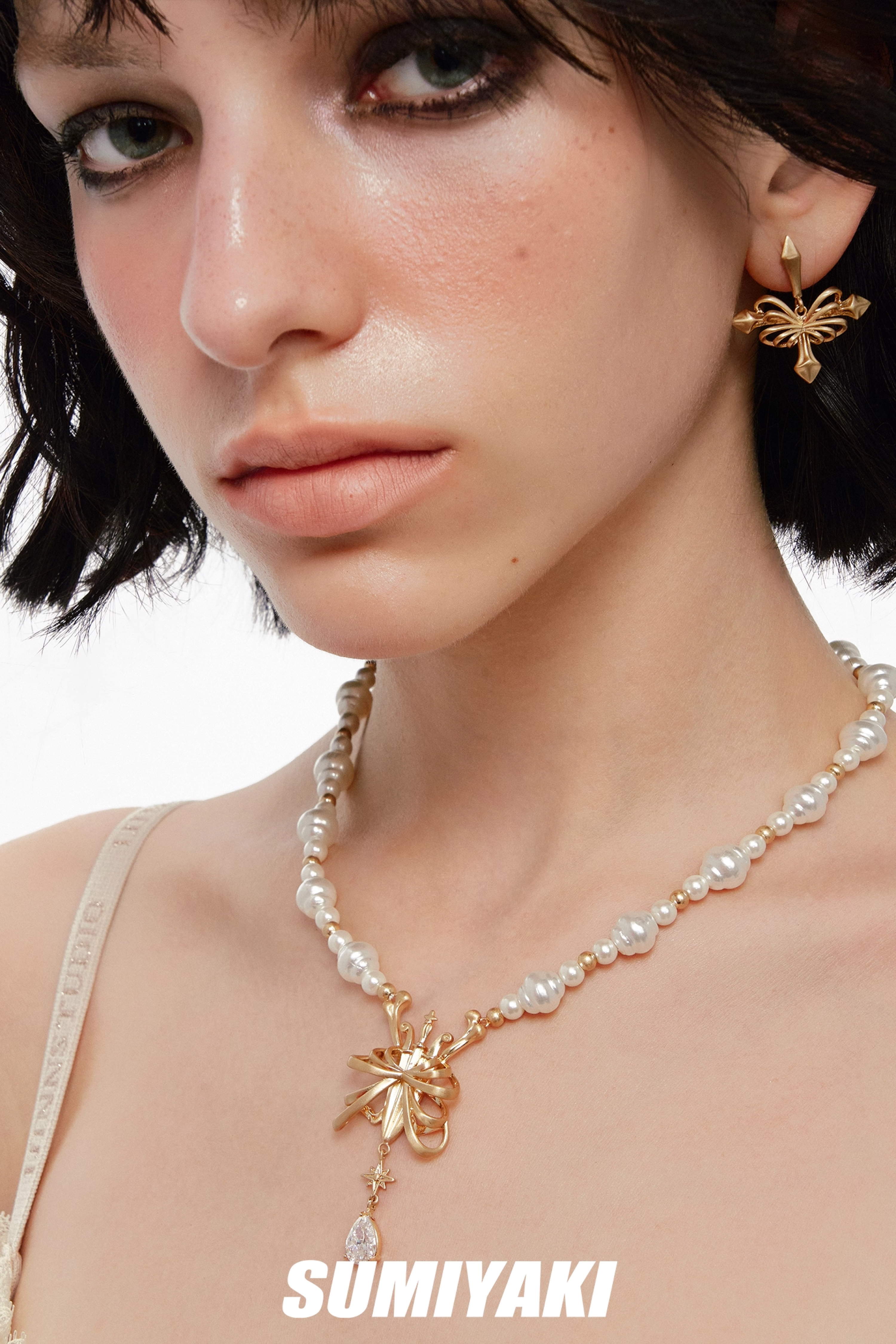 Skeletal Butterfly Pearl Necklace