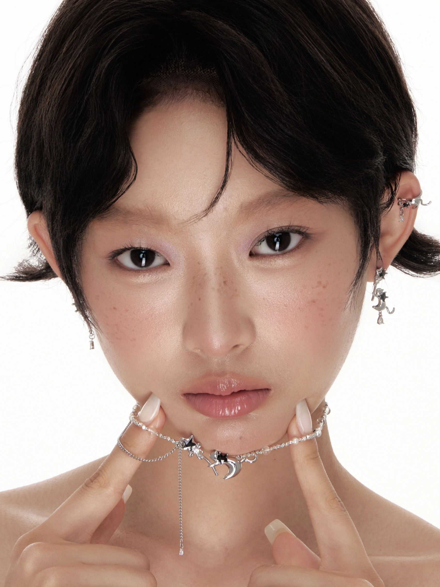 Magic Cat Pearl Lariat