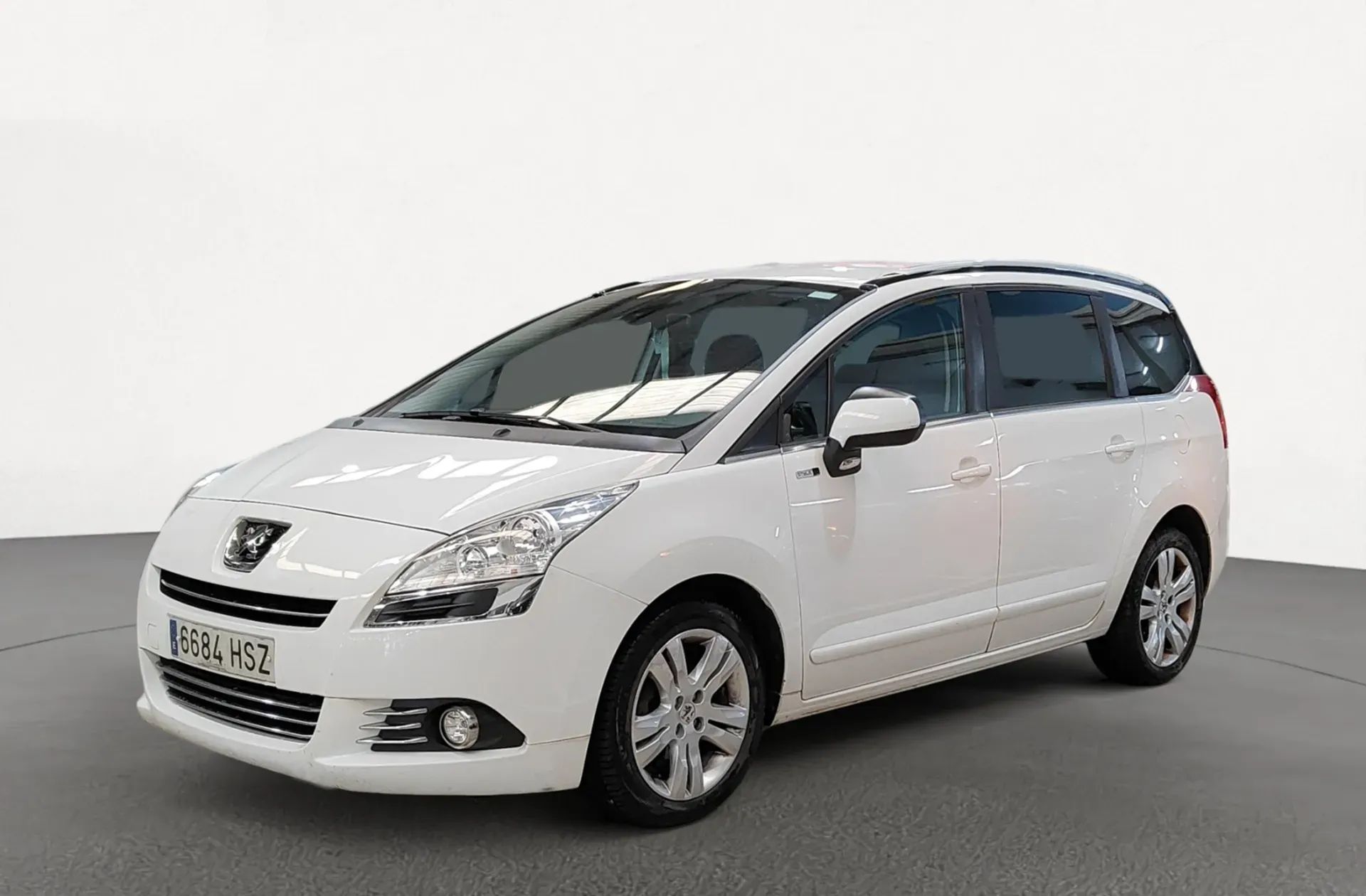 2013 Peugeot 5008