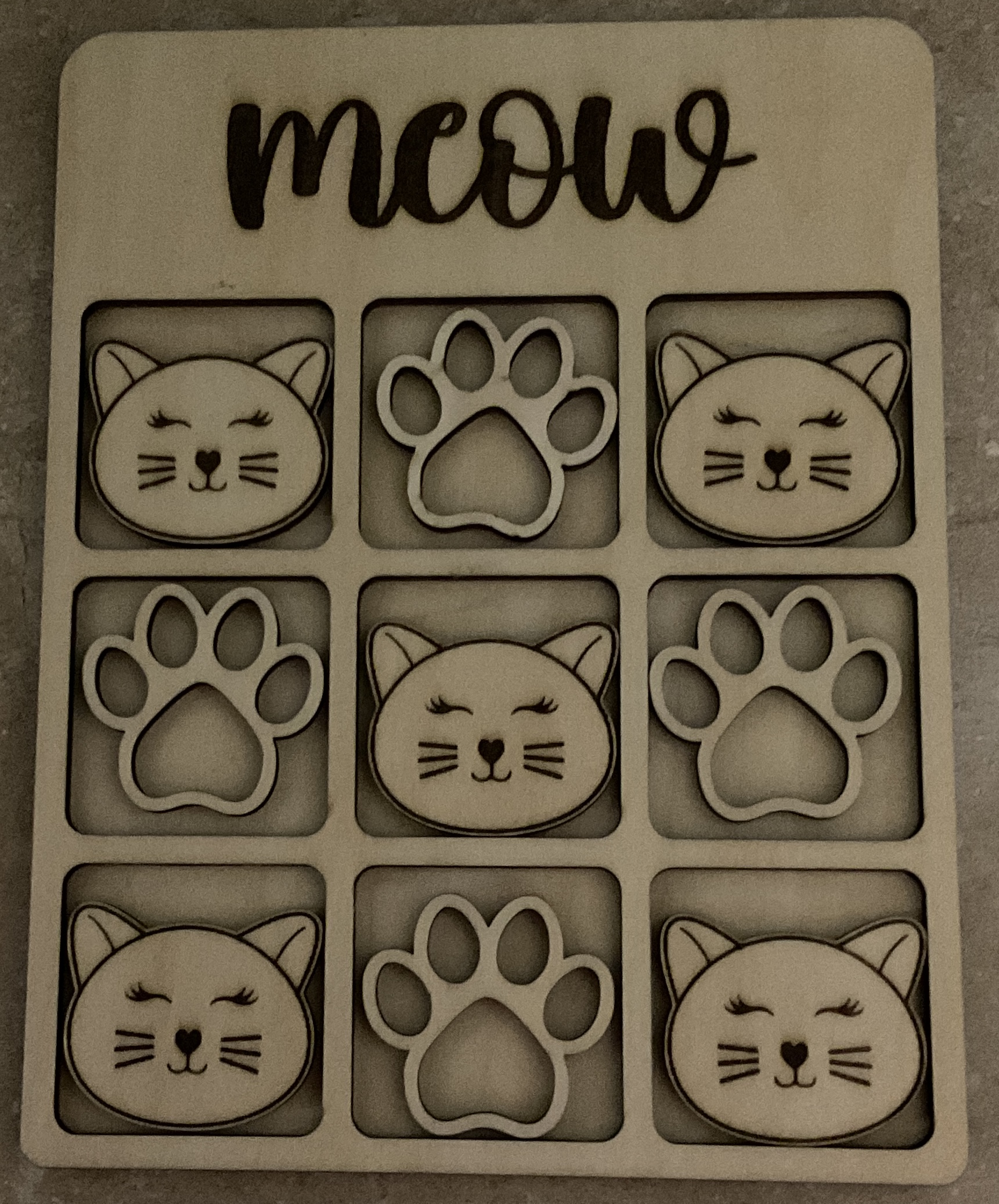 Cat & Paw Tic-Tac-Toe Board