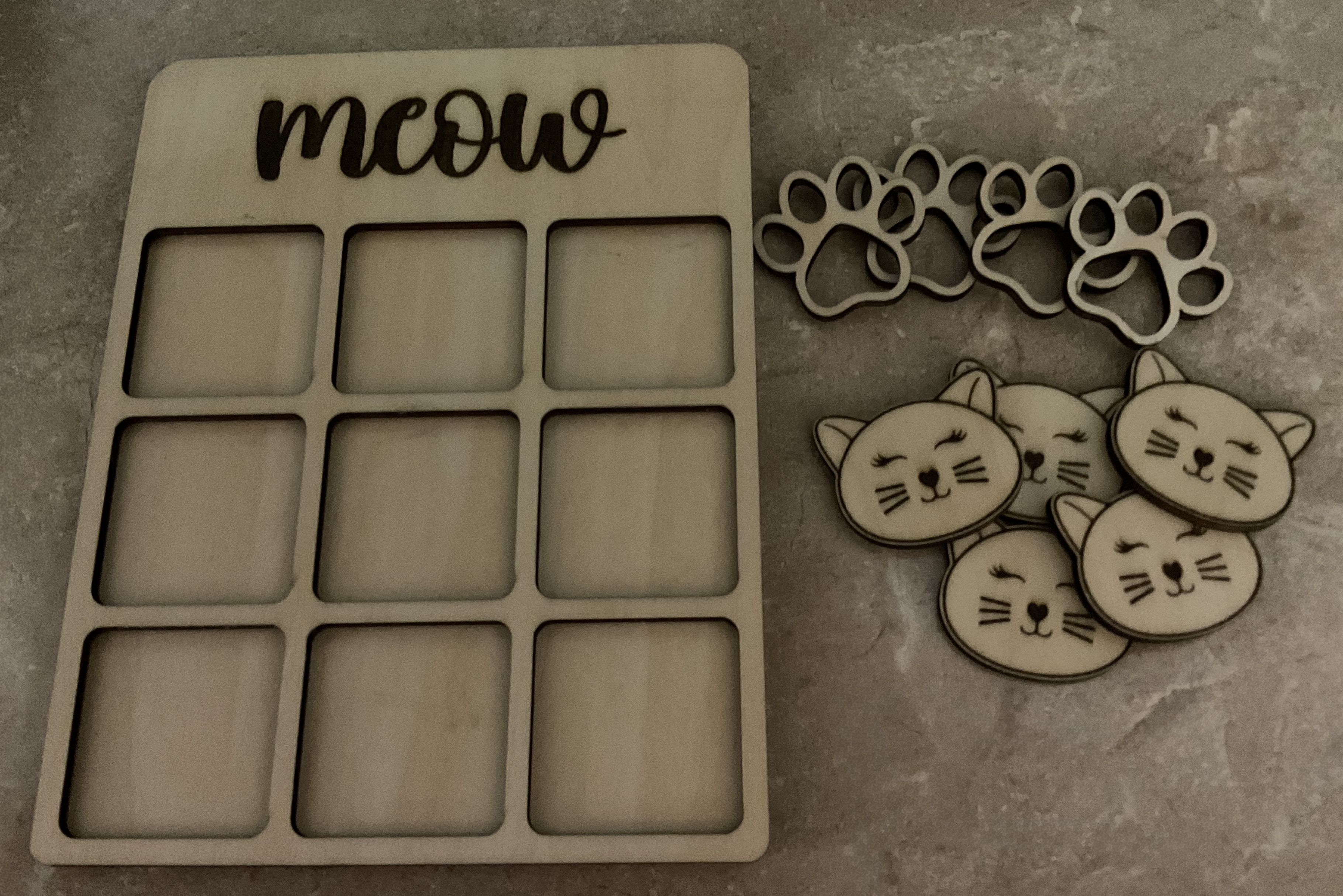 Cat & Paw Tic-Tac-Toe Board