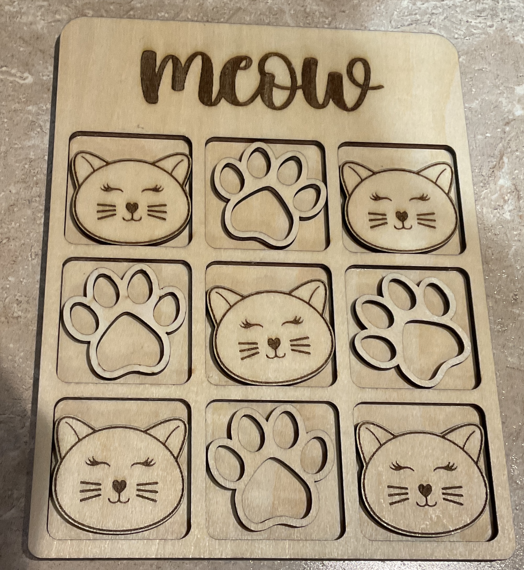 Cat & Paw Tic-Tac-Toe Board