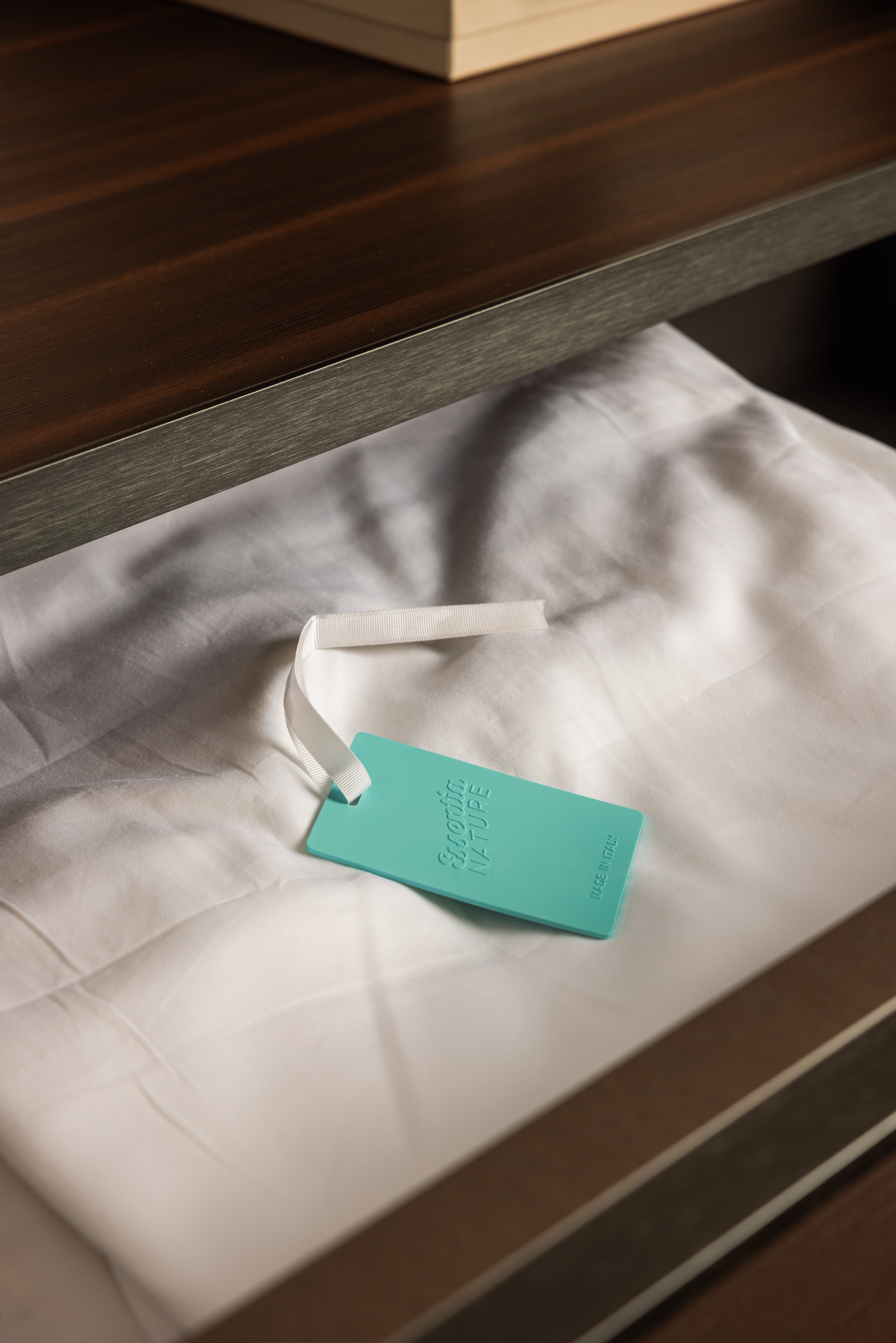 Essential Nature Scented Card (Argan)