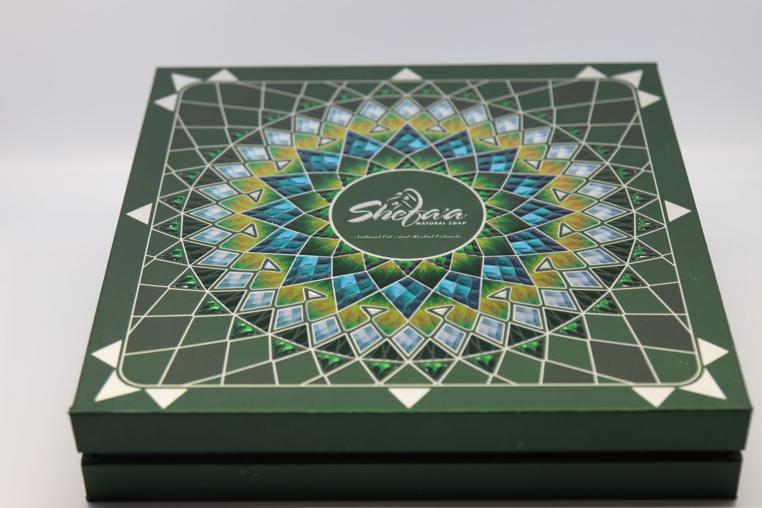 Naturlig olivenoljesåpe (kaldprosess) gaveeske med naturlige dufter (9 stk)