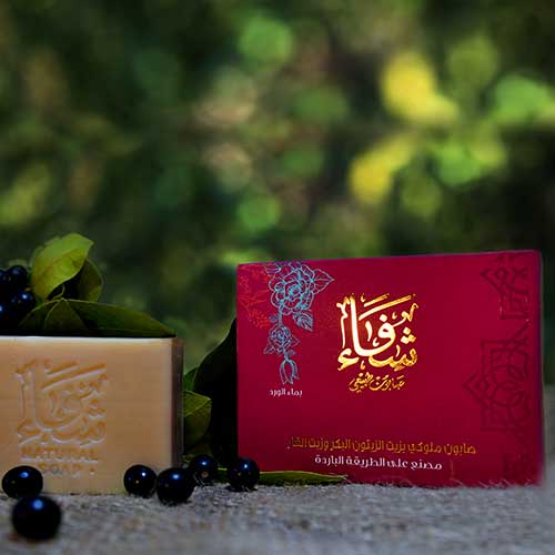 Kongelig Aleppo-såpe med rosevann