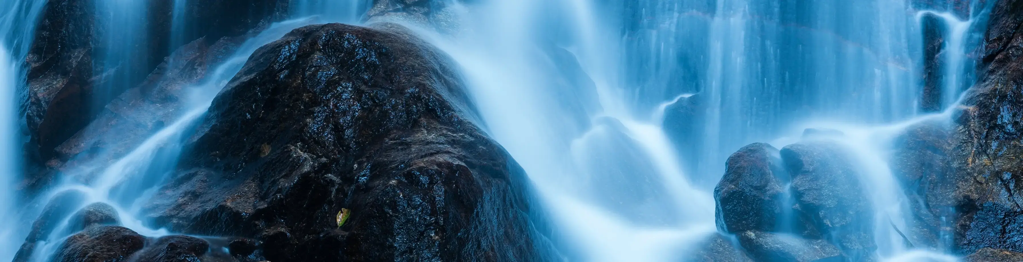 Mountain Waterfall Sprøyt 