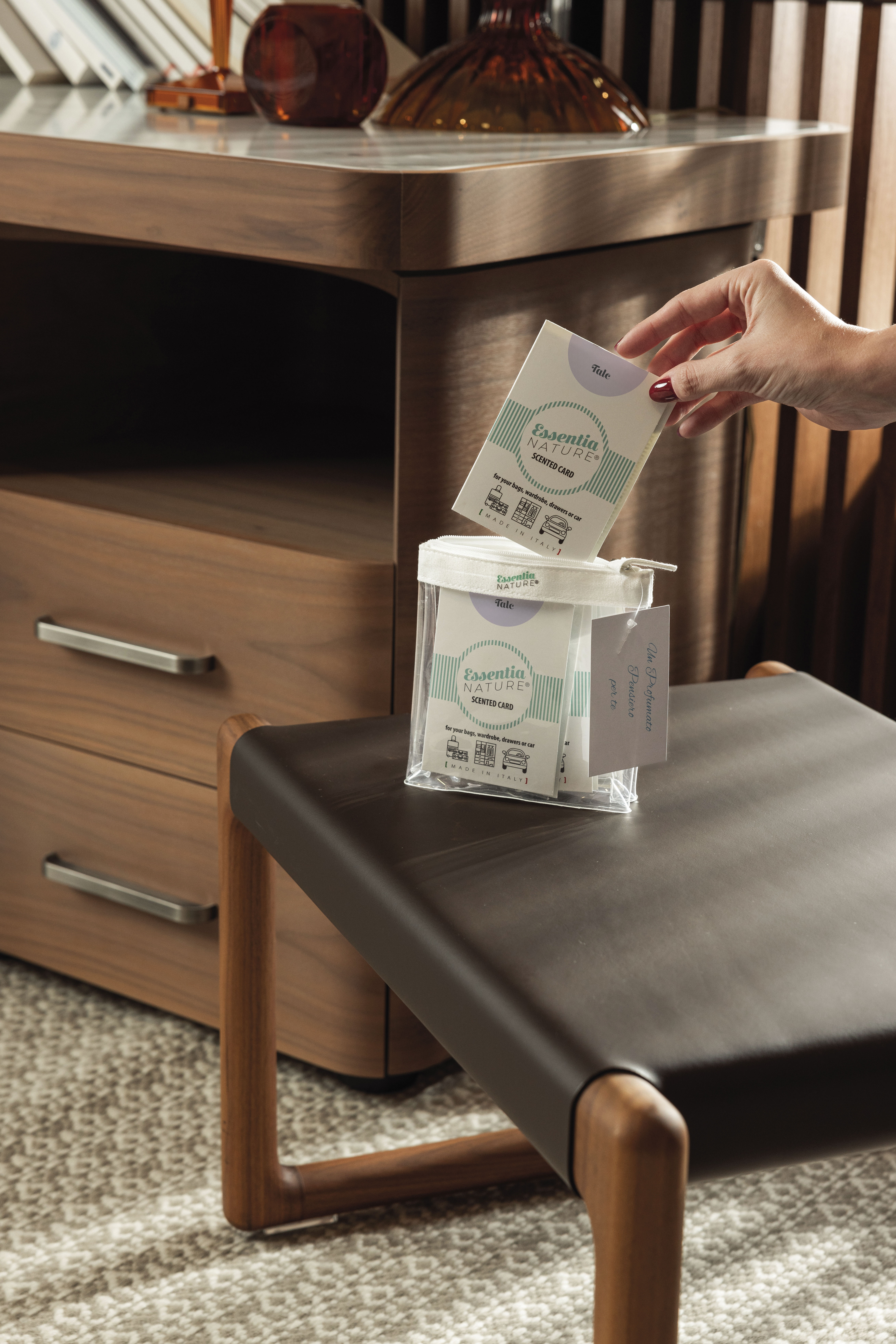 Essentia Nature Scented Card (Talkum)