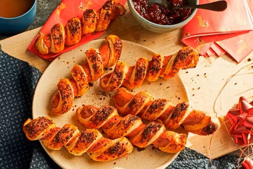 Moving Mountains Frozen Hot Dog 4x5x155g (Case of 4)