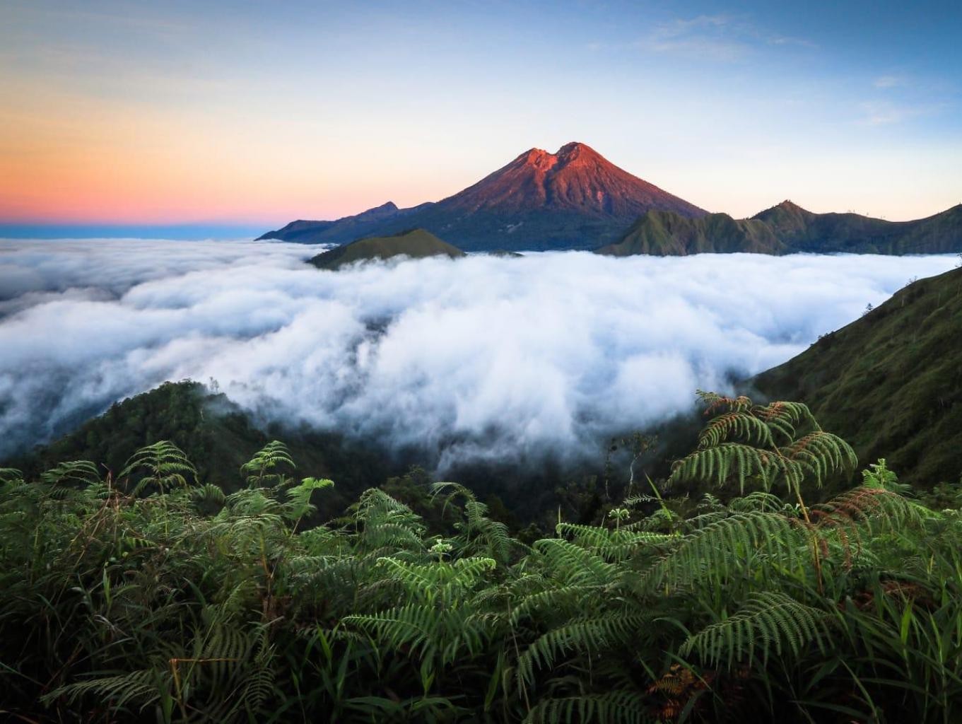Mount Rinjani Sunrise