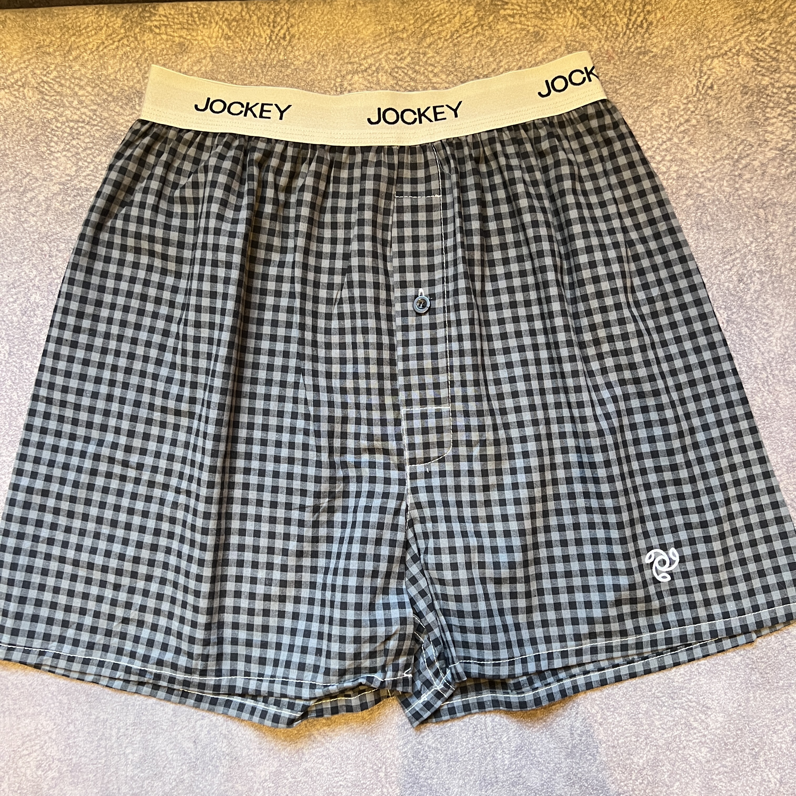 Jockey Men's Premium Woven Cotton Boxer (Color May Vary)