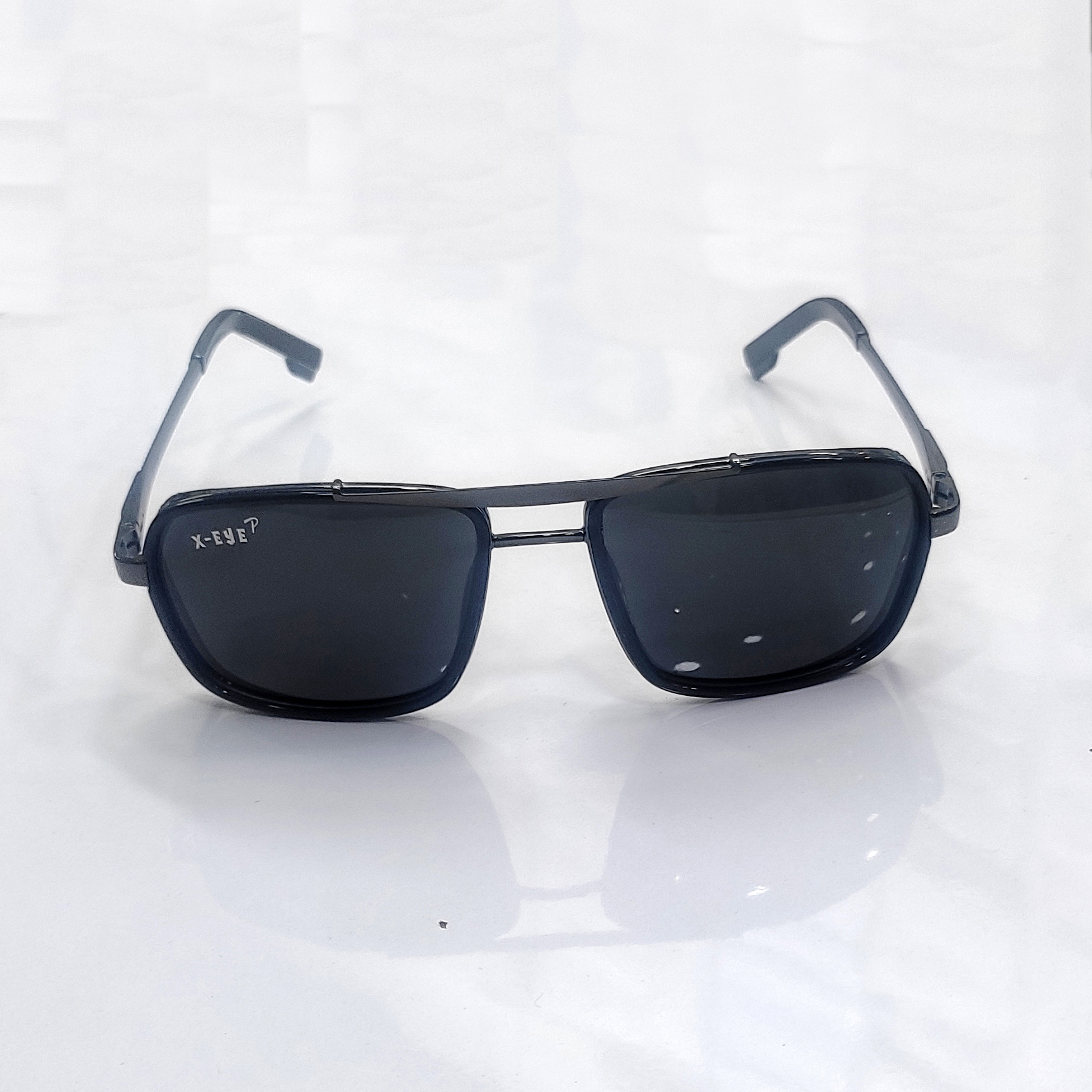 X-EYE Classic Black Polarized Sunglasses