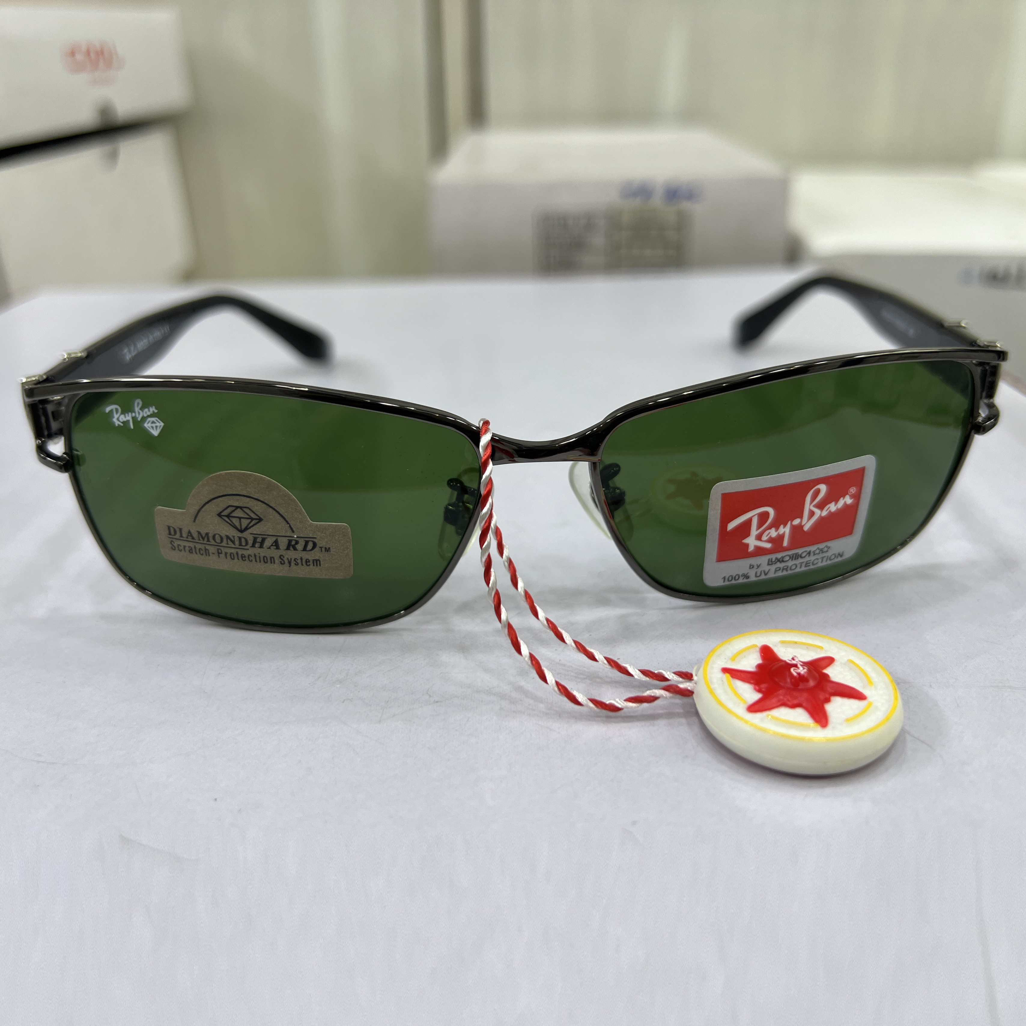 Aviator Classic Green Lens Sunglasses – Diamond Hard UV Protection