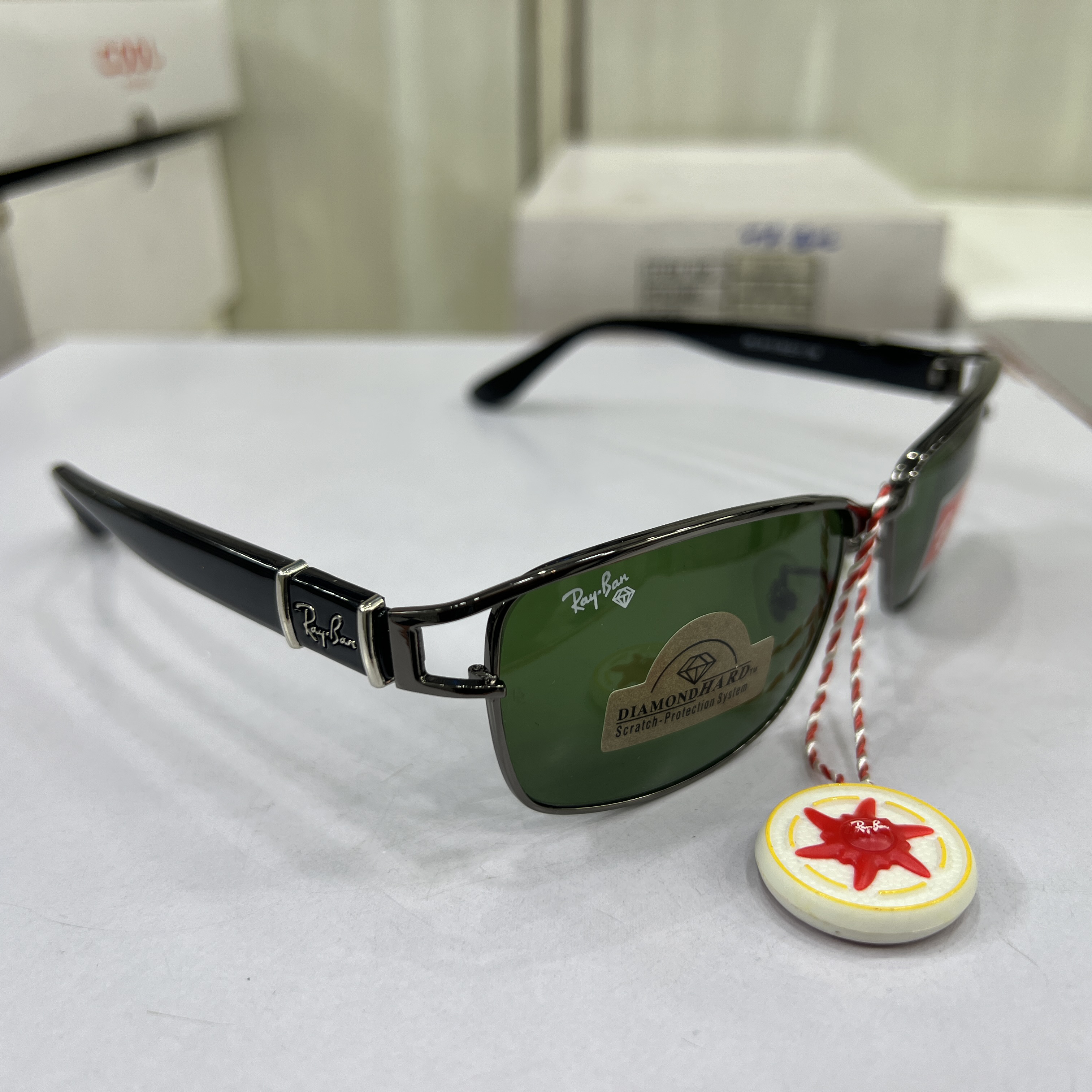 Aviator Classic Green Lens Sunglasses – Diamond Hard UV Protection