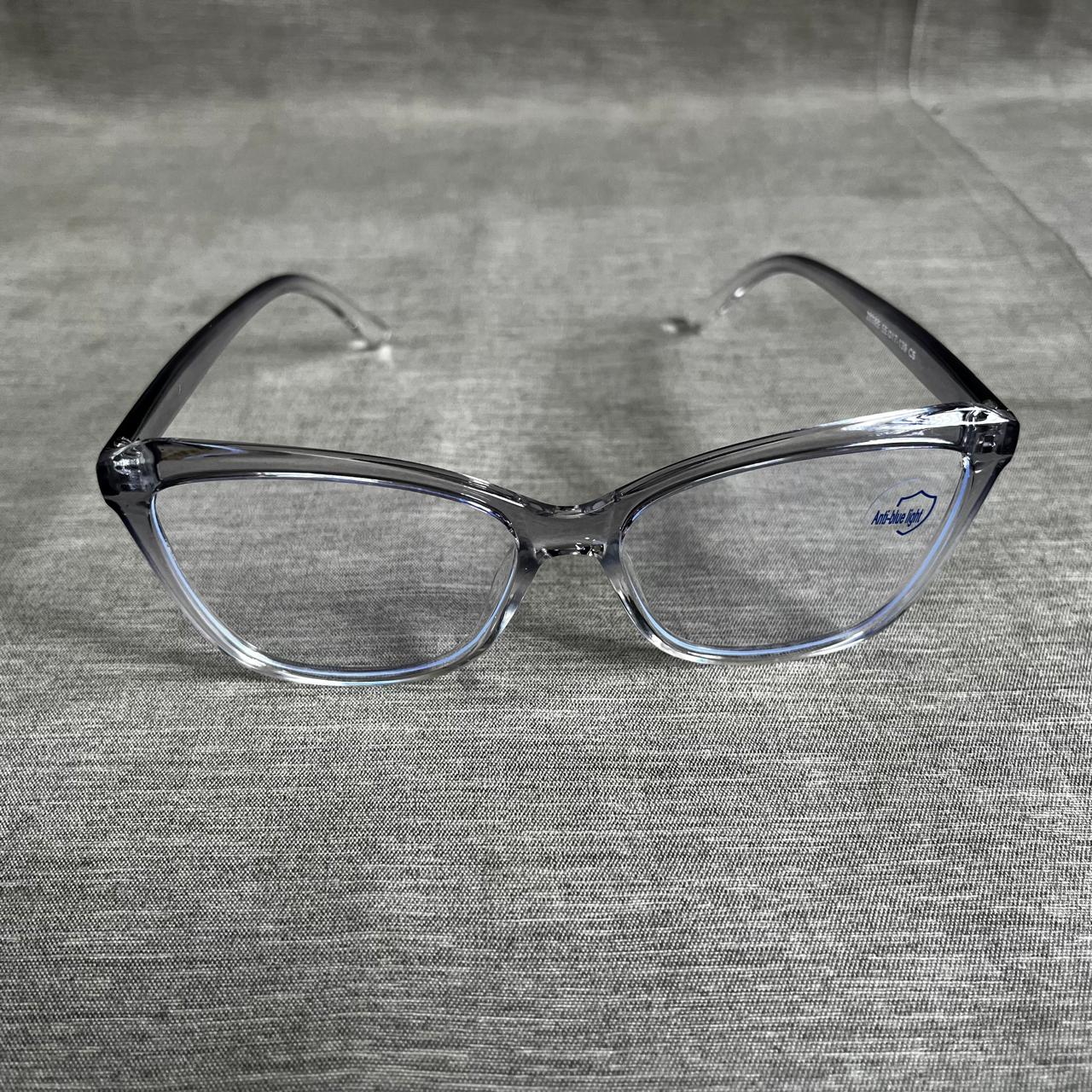 Transparent Cat-Eye Glasses