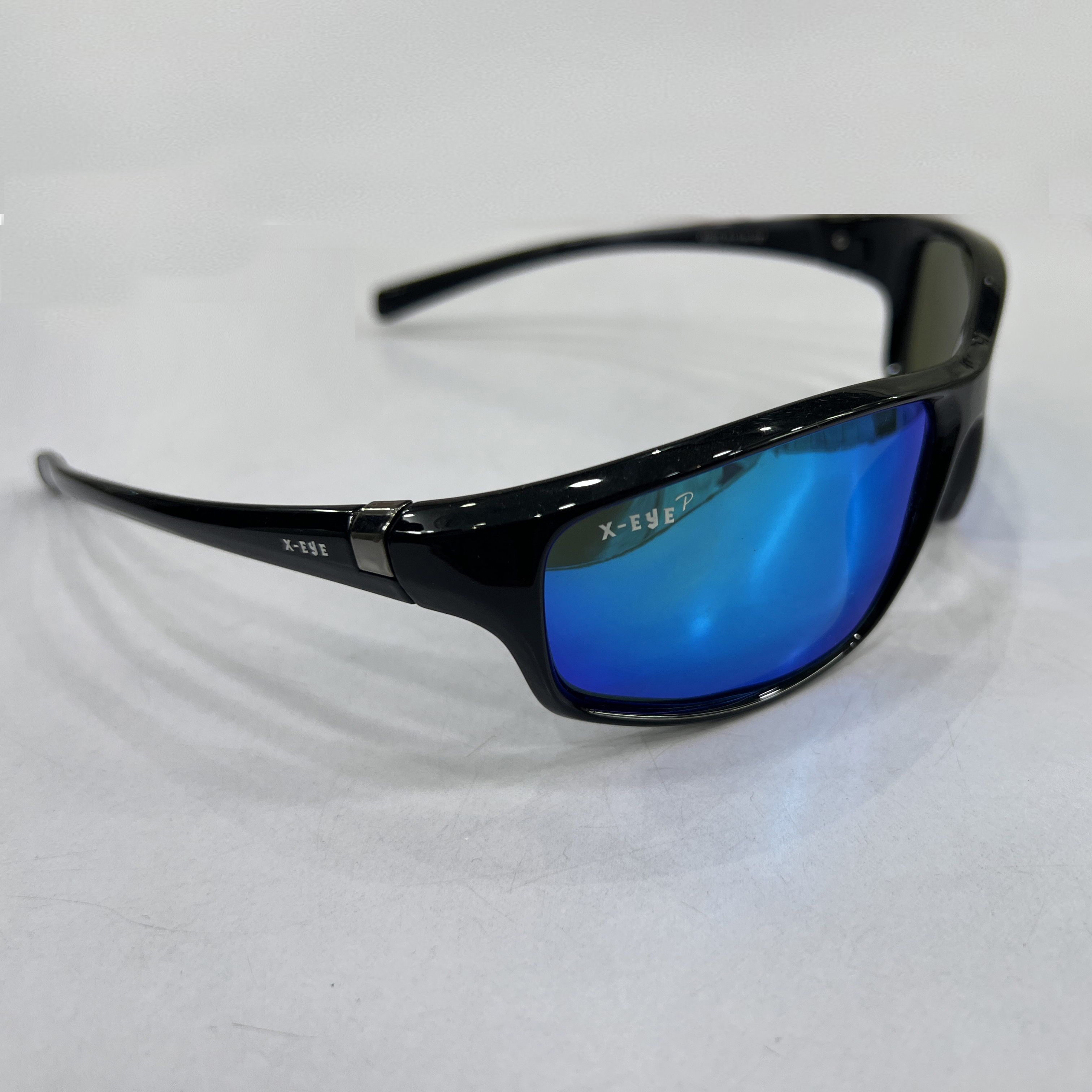 Xeye Polarized Sports Sunglass SP