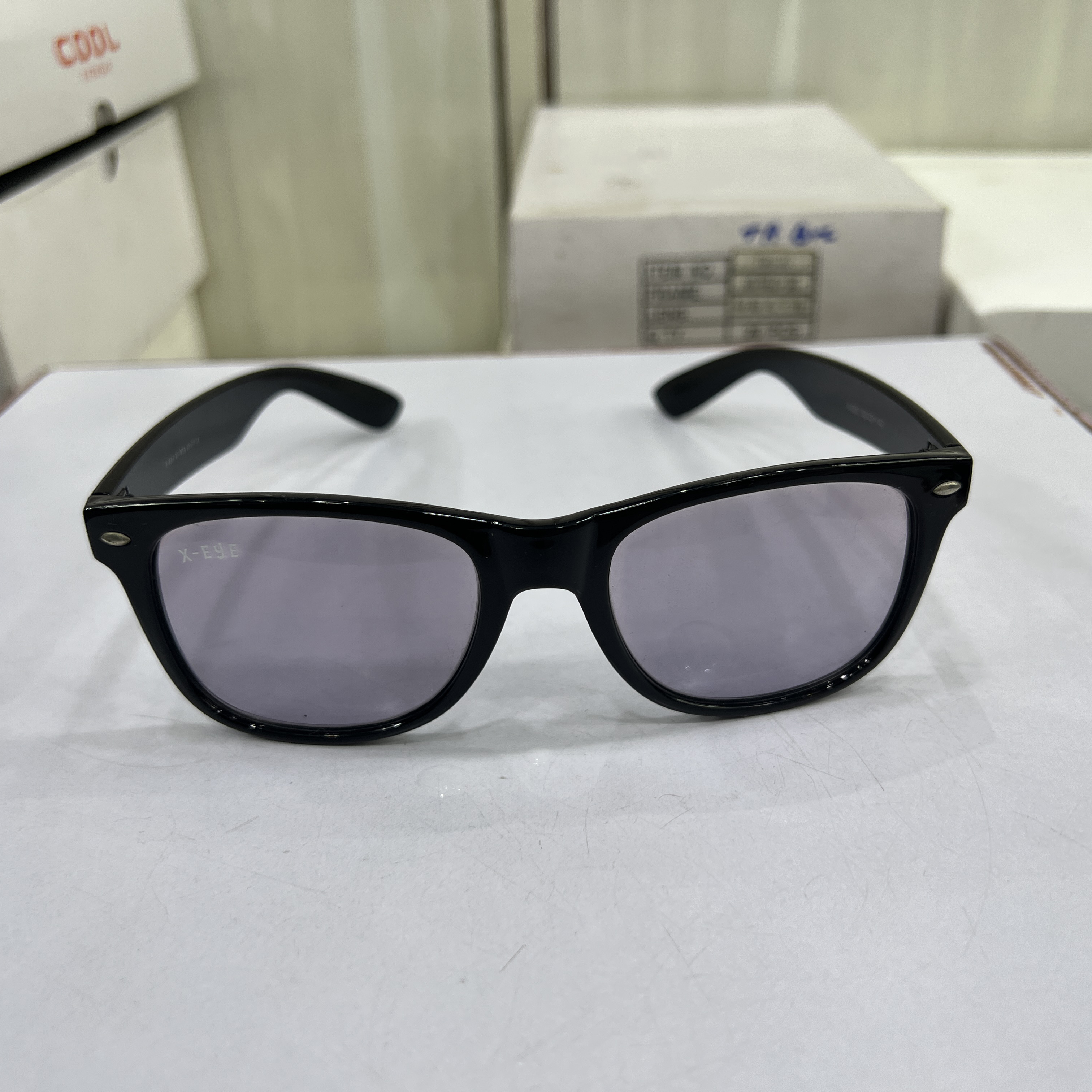 X-EYE Classic Oval UV400 Sunglasses 