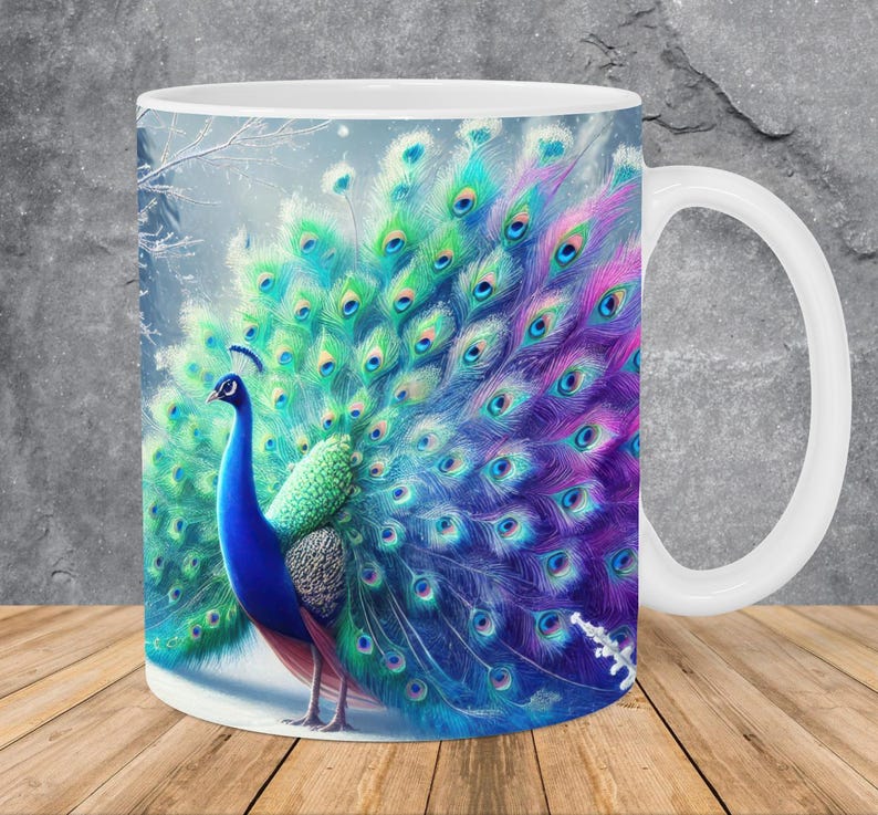 Taza con diseño de pavo real