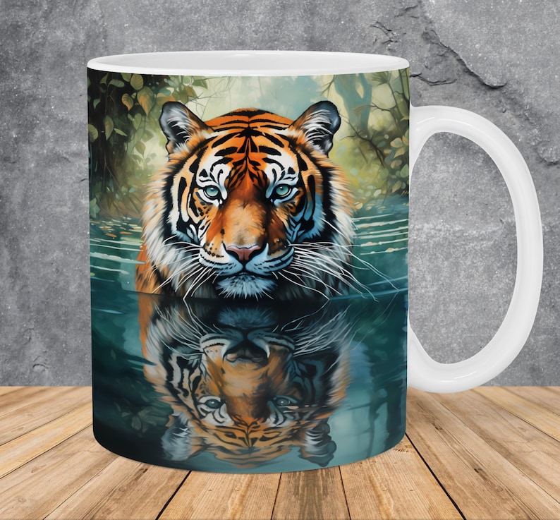 Taza con diseño de tigre