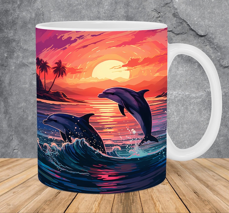 Taza con delfines y atardecer