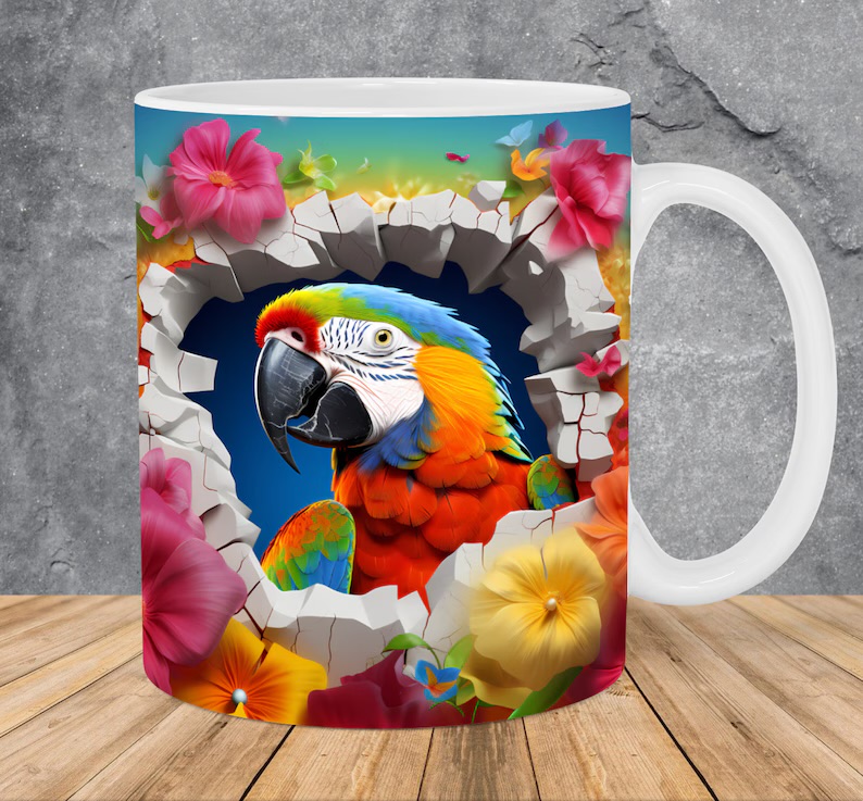 Taza con loro y flores tropicales