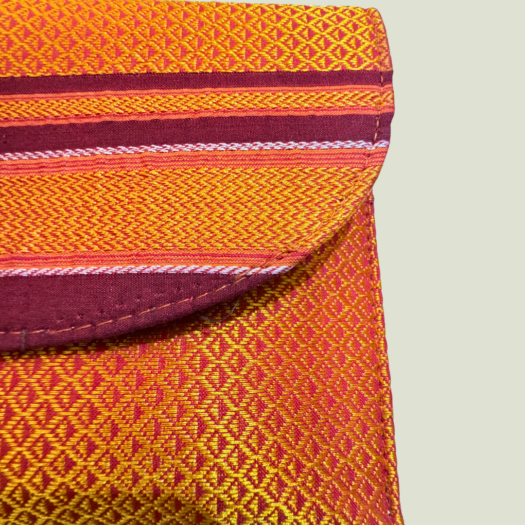 Traditional Khān Pouch