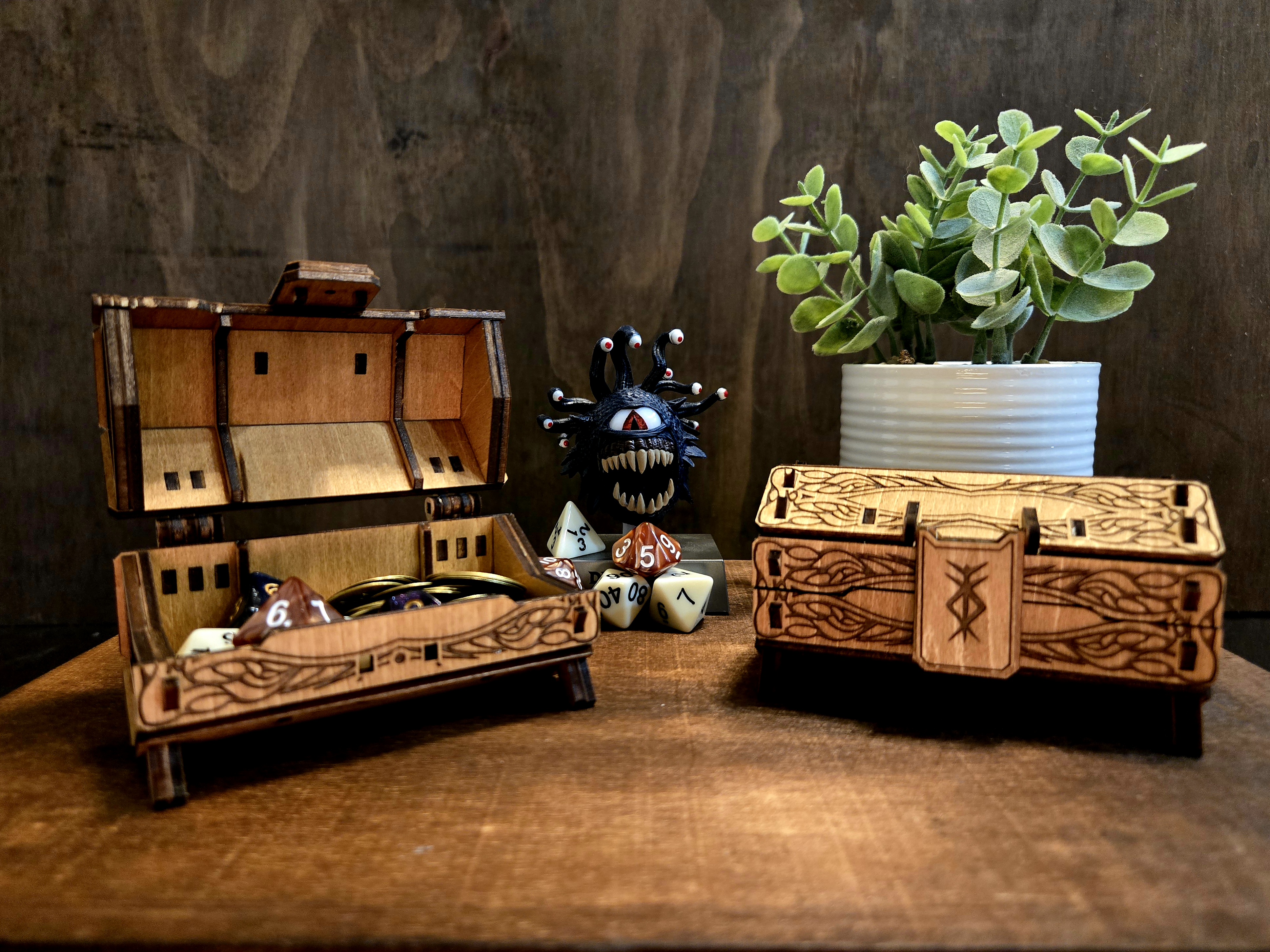 Small Engraved Dice/Storage Box