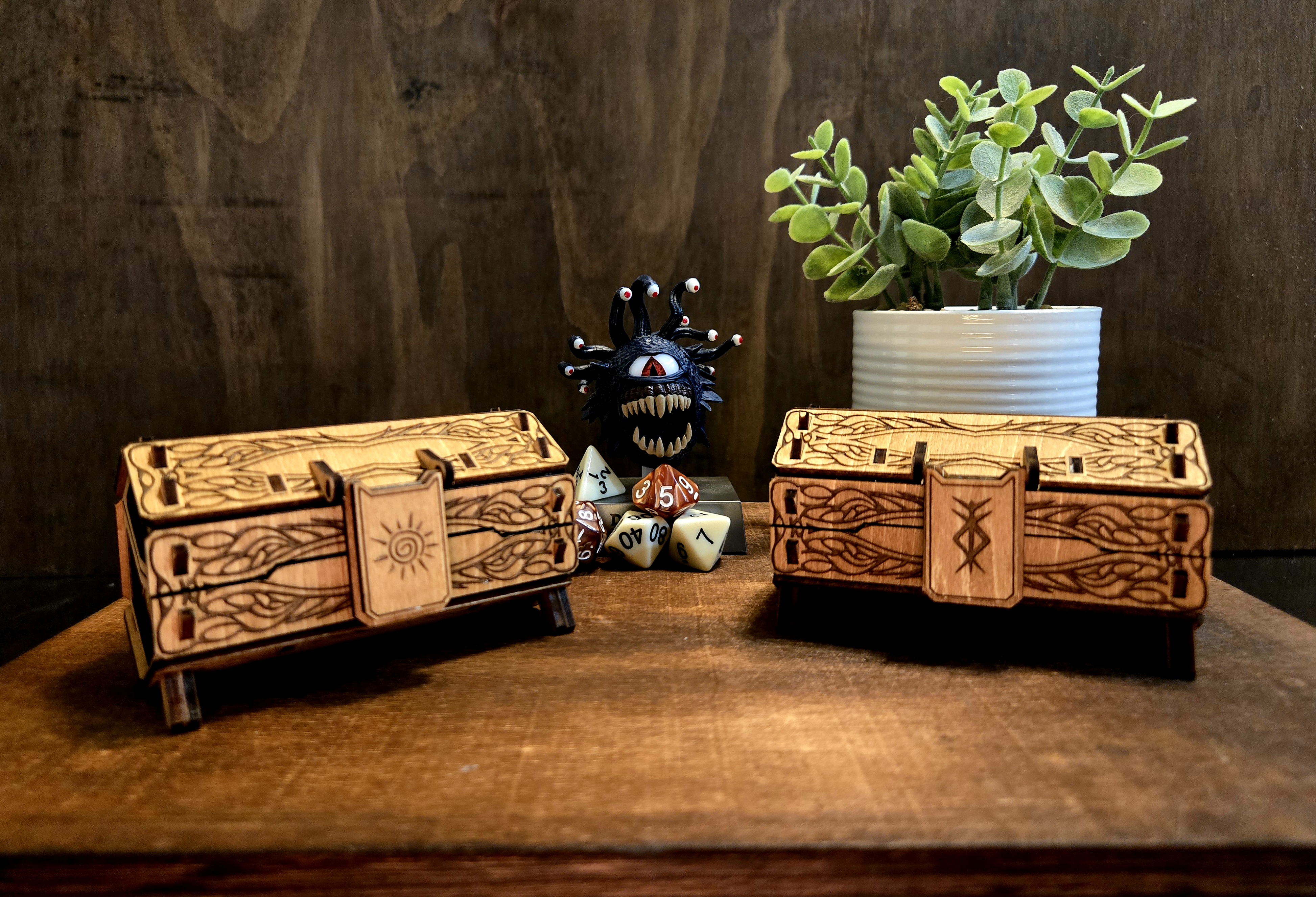 Small Engraved Dice/Storage Box